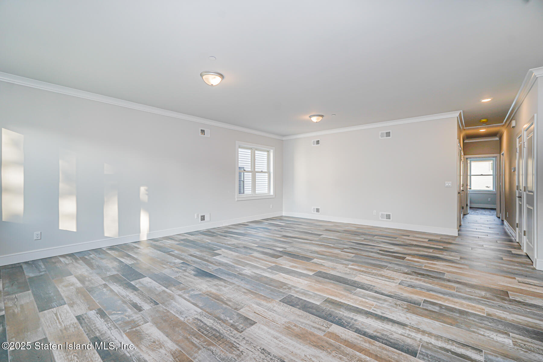 22 Cooper Place Image 3
