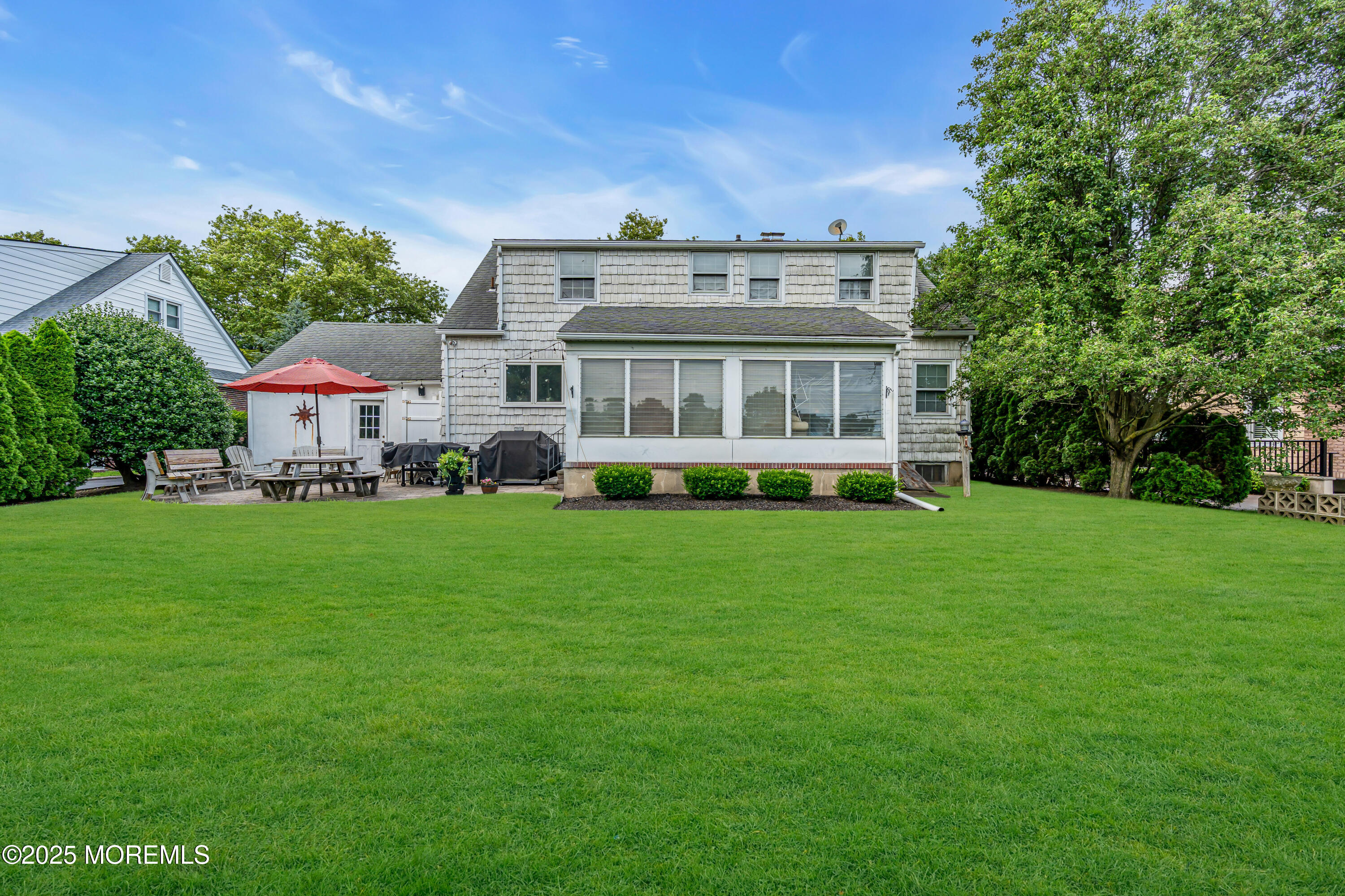 504 Crescent Parkway Image 5