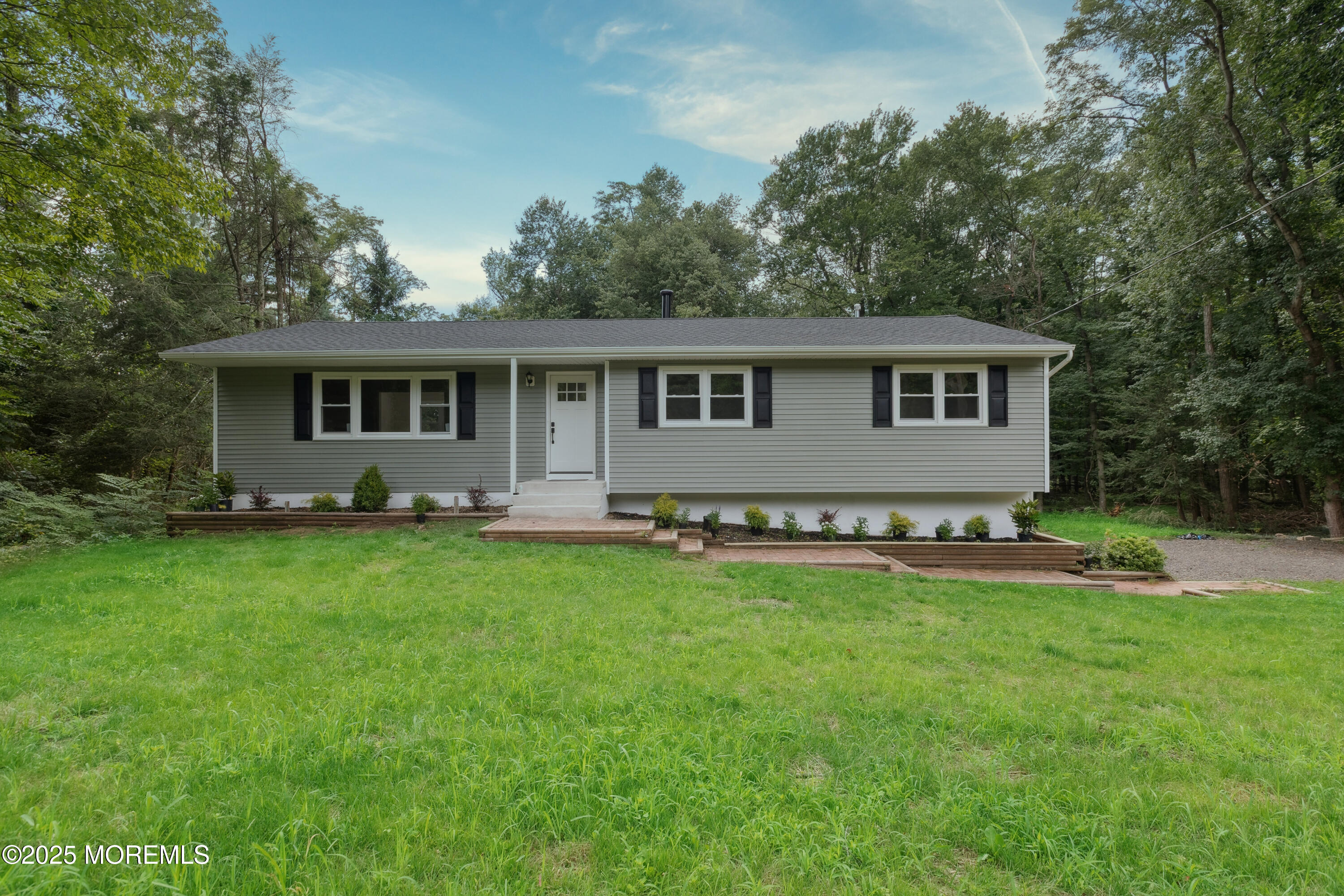 253 Millstone Road Image 1
