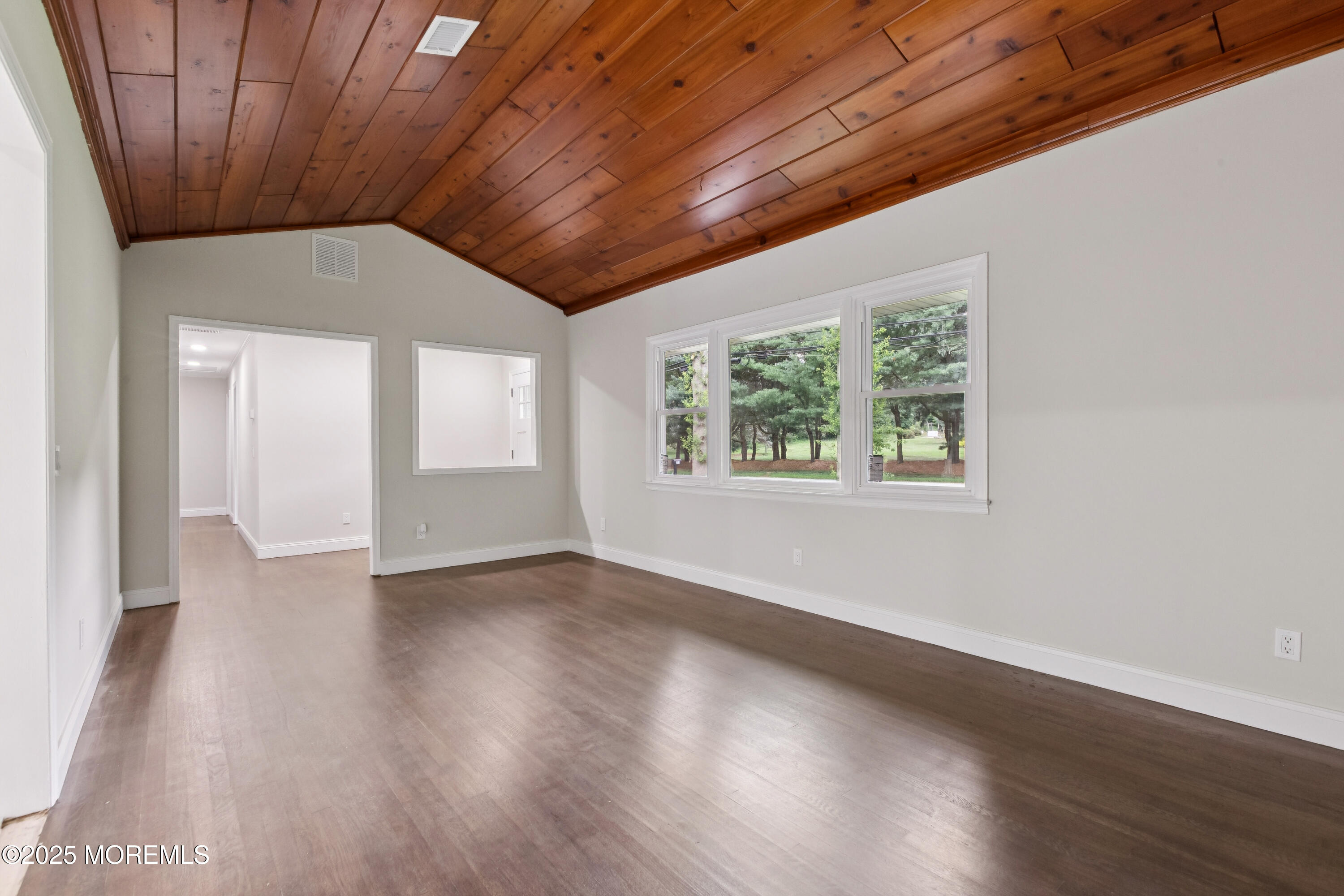 253 Millstone Road Image 5