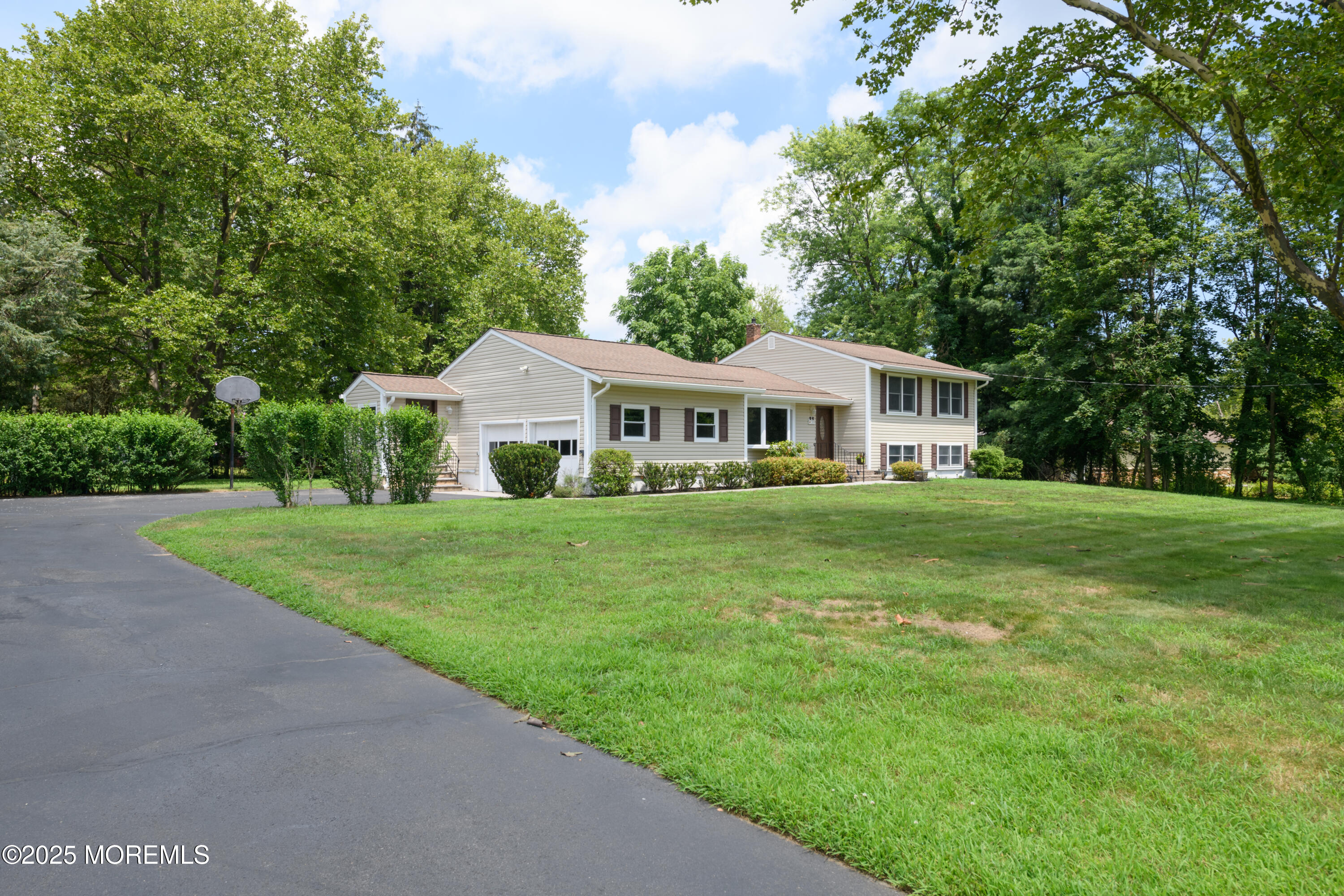 39 Willow Road Image 5