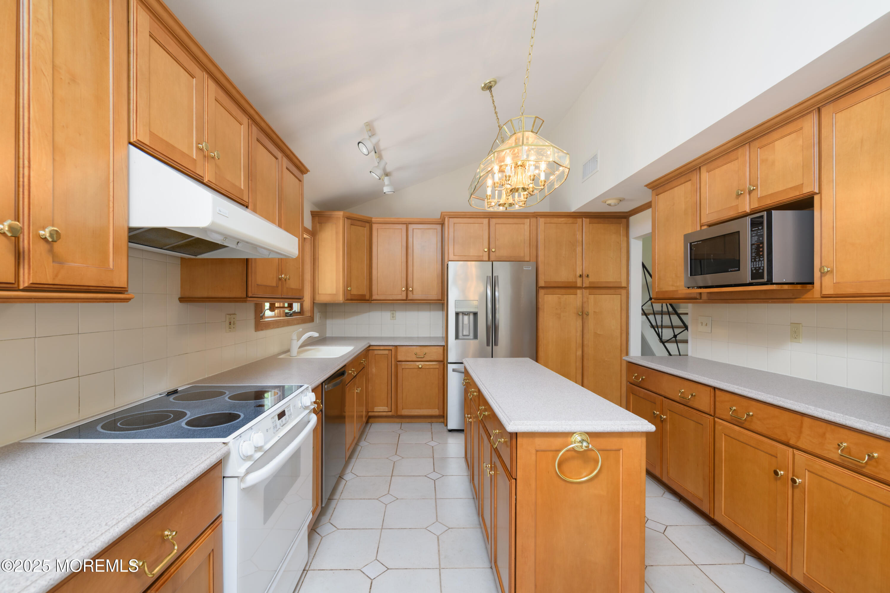 39 Willow Road, Tinton Falls, NJ, 07724 image 22
