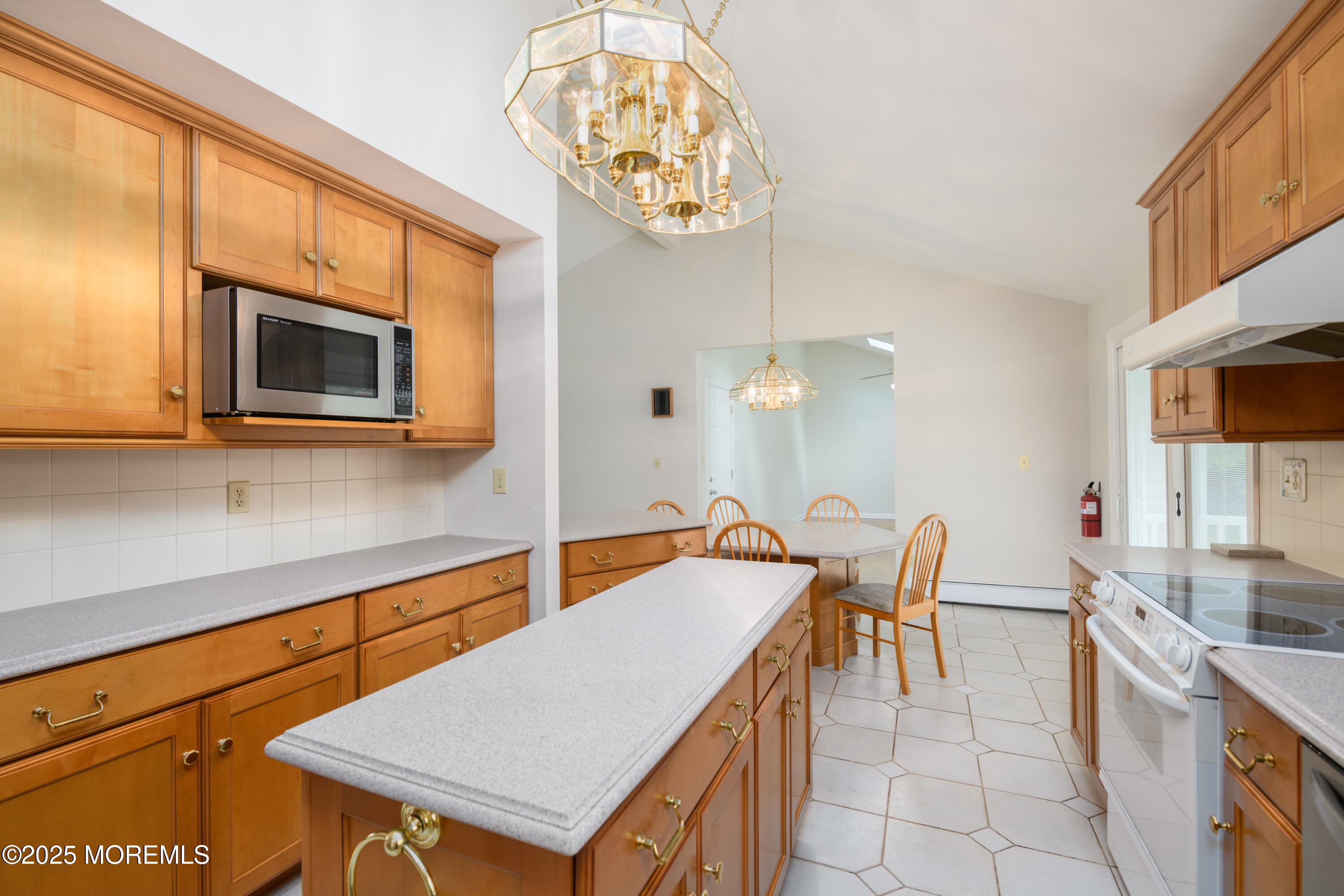 39 Willow Road, Tinton Falls, NJ, 07724 image 24