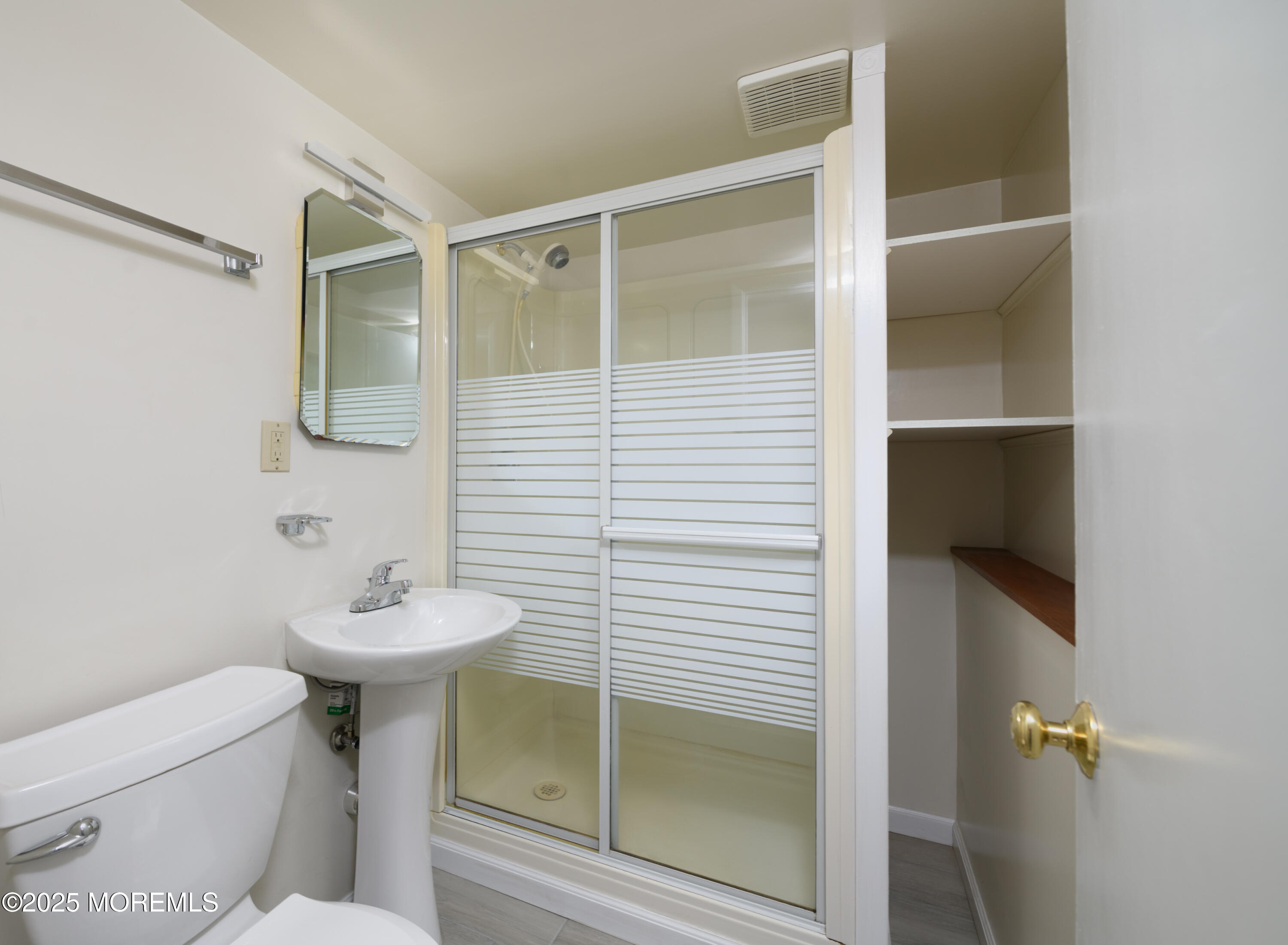 39 Willow Road, Tinton Falls, NJ, 07724 image 30