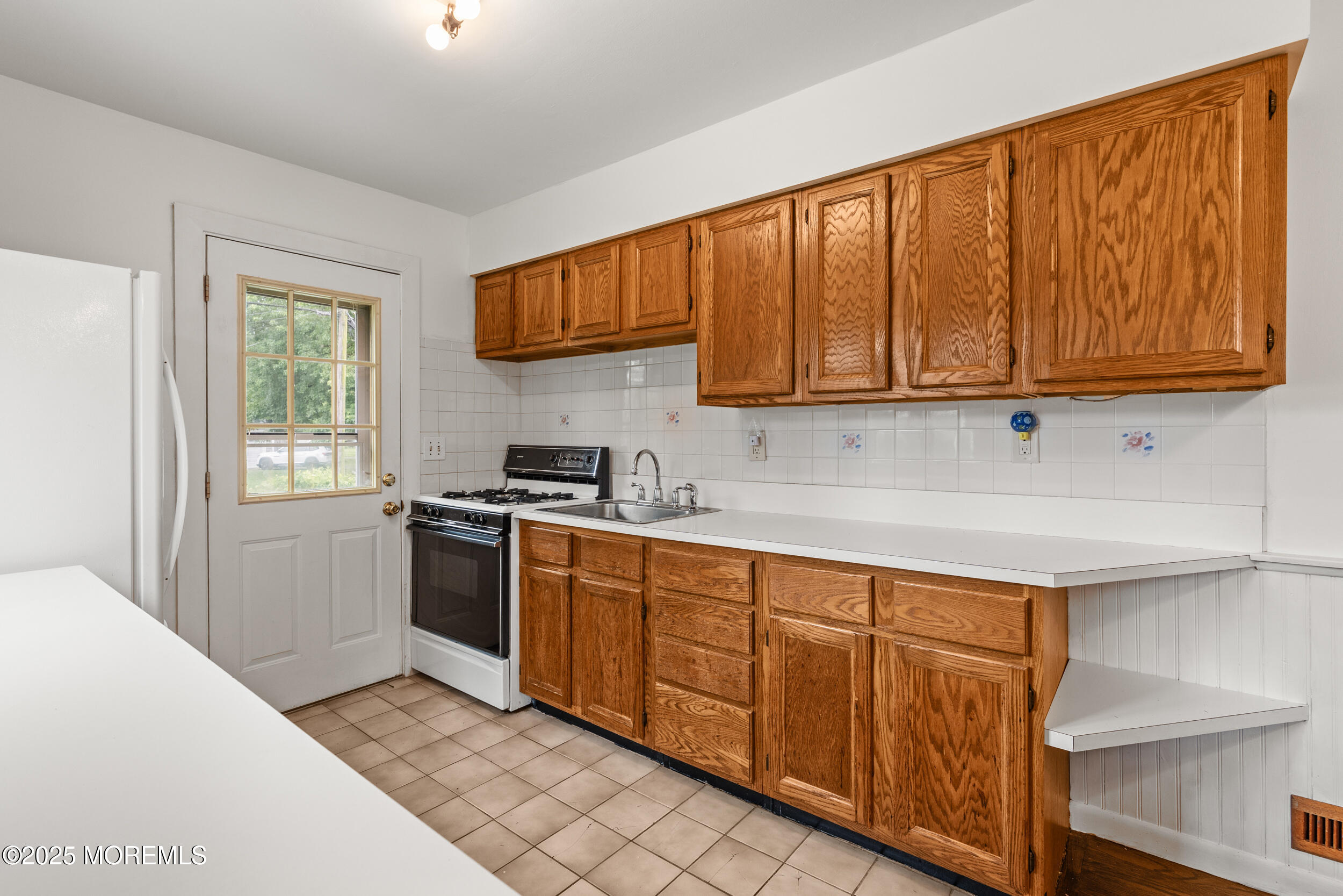 32 Branch Road, Oakhurst, NJ, 07755 image 6