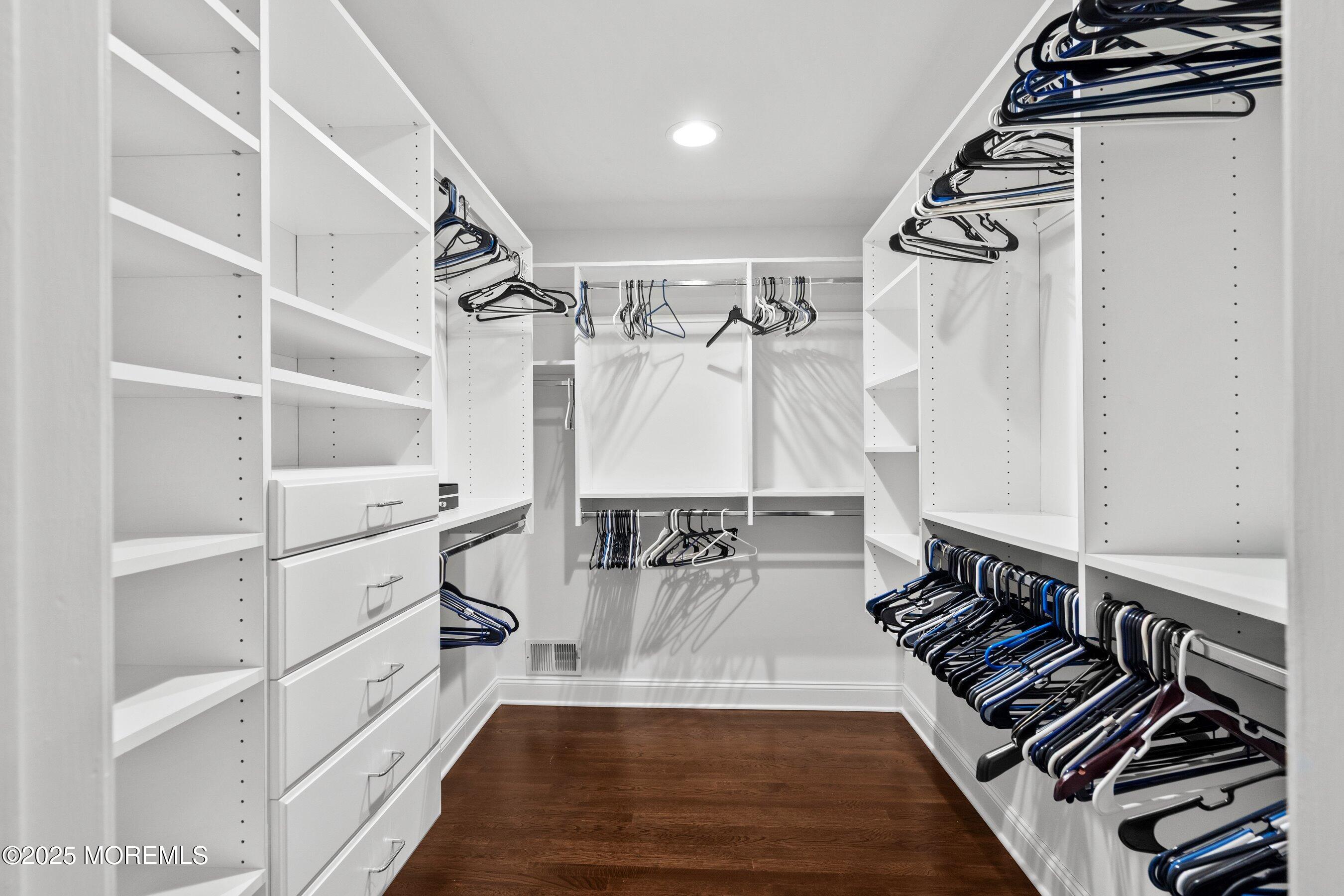 5 Marigold Lane, Marlboro, NJ, 07746 image 34