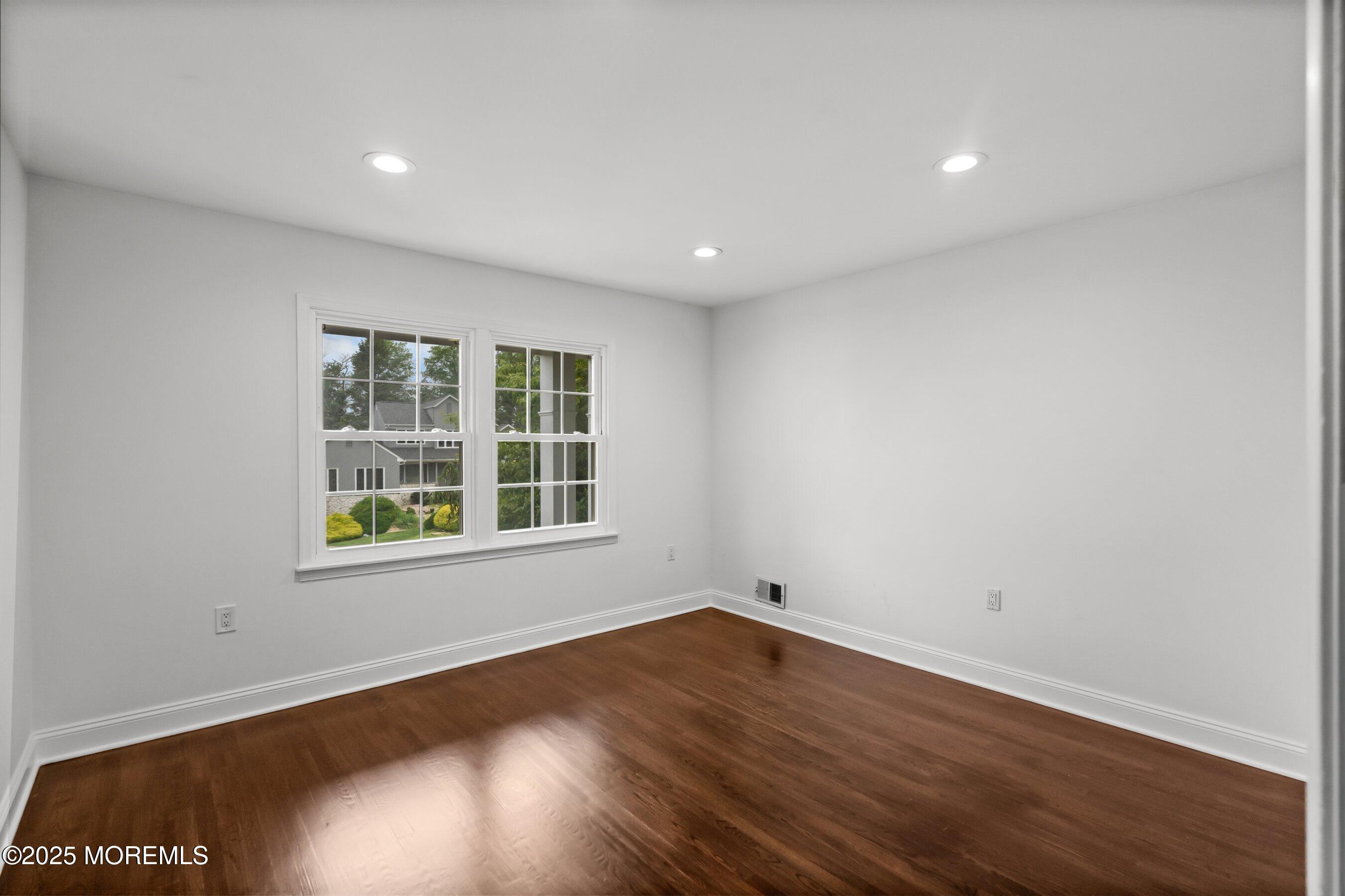 5 Marigold Lane, Marlboro, NJ, 07746 image 43