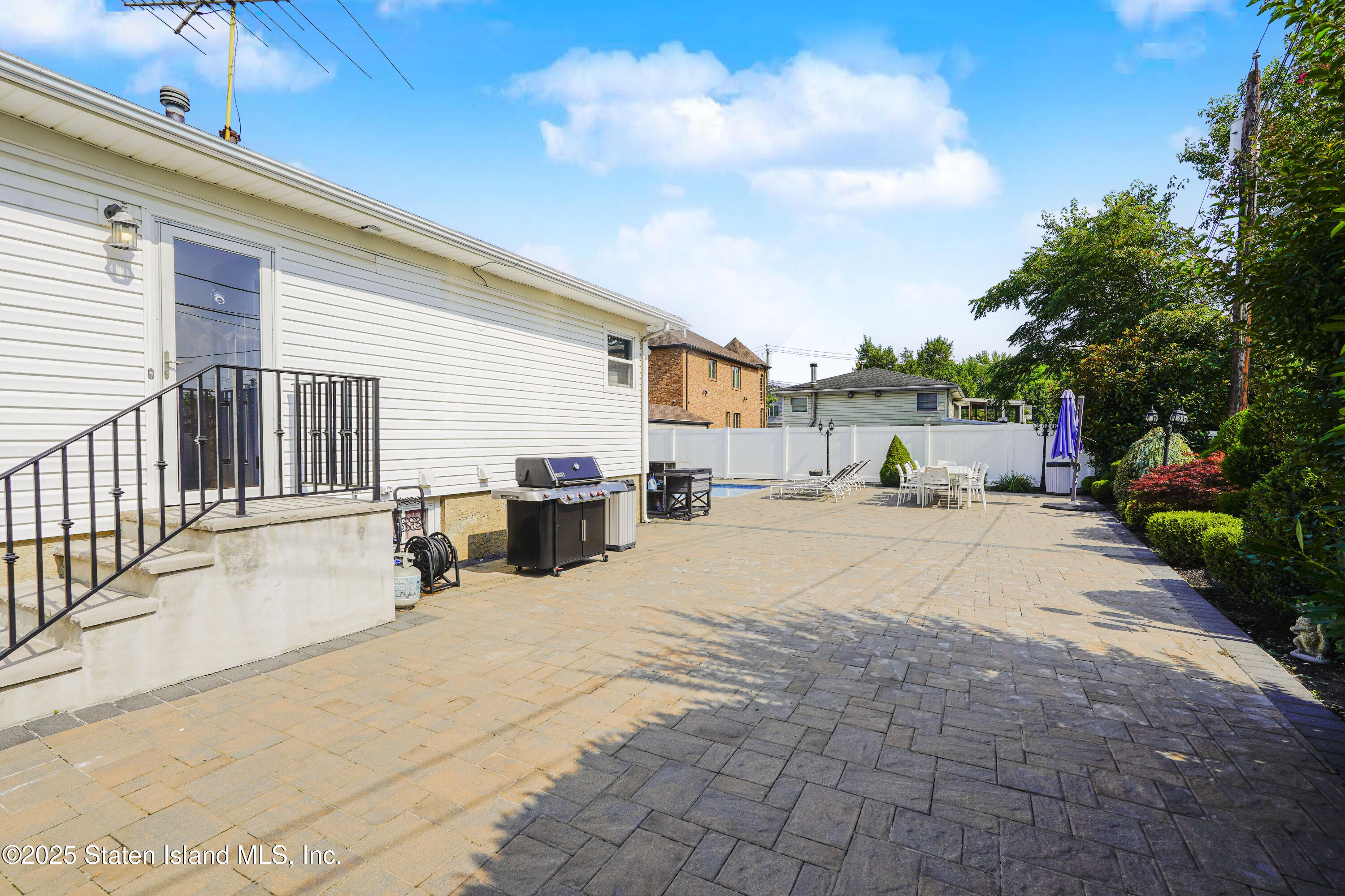 416 Bradford Avenue, Staten Island, NY, 10309 image 32