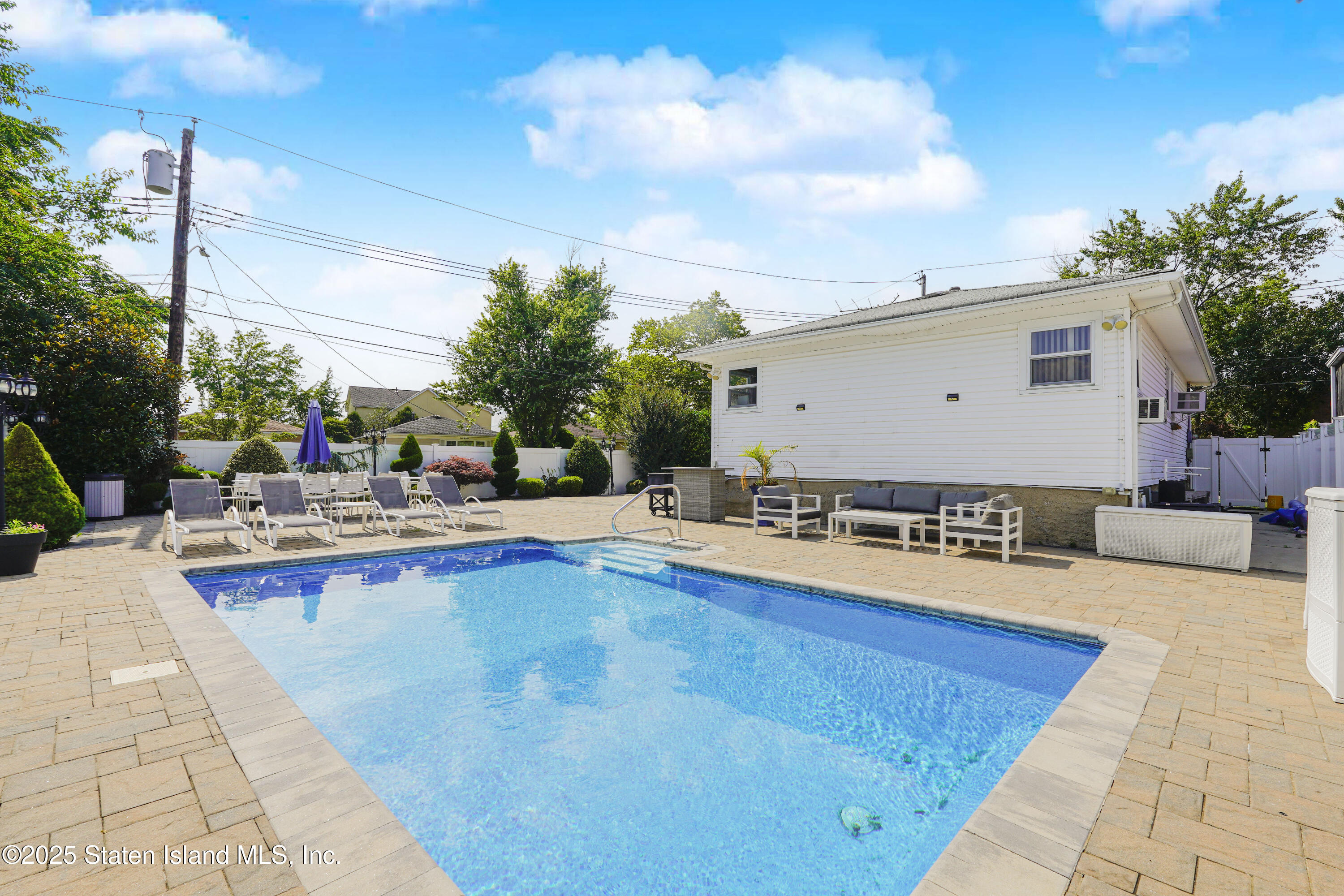 416 Bradford Avenue, Staten Island, NY, 10309 image 25