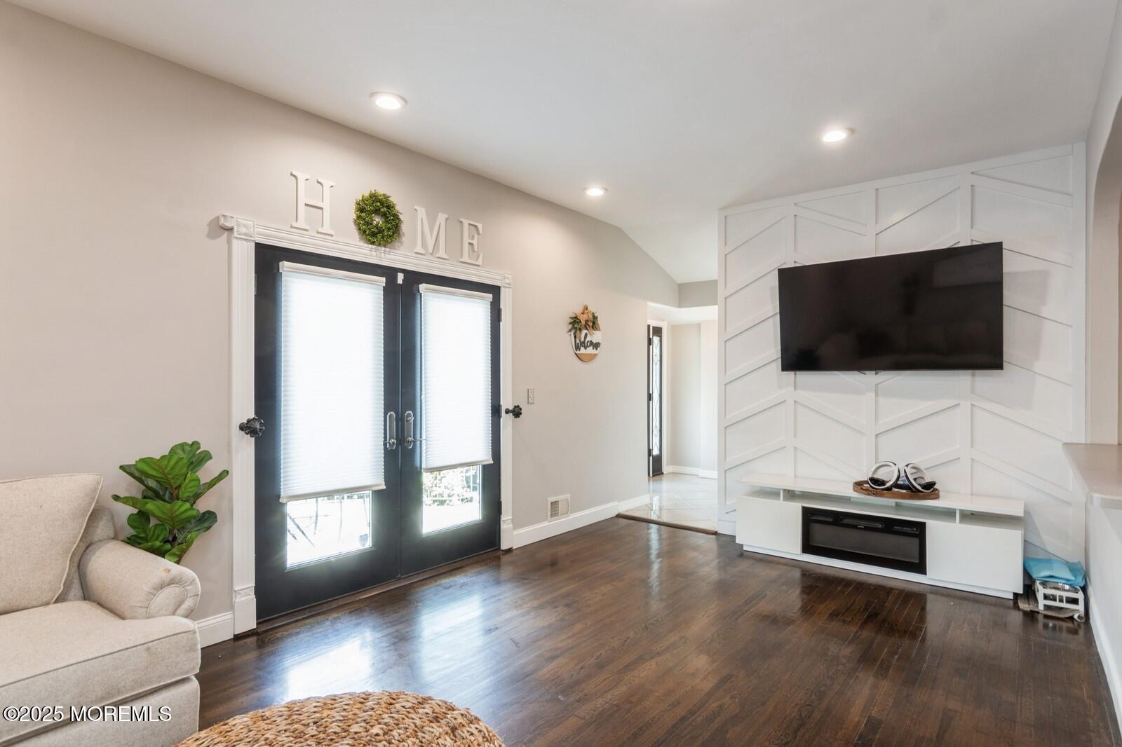 70 Woodshore, Keyport, NJ, 07735 image 8