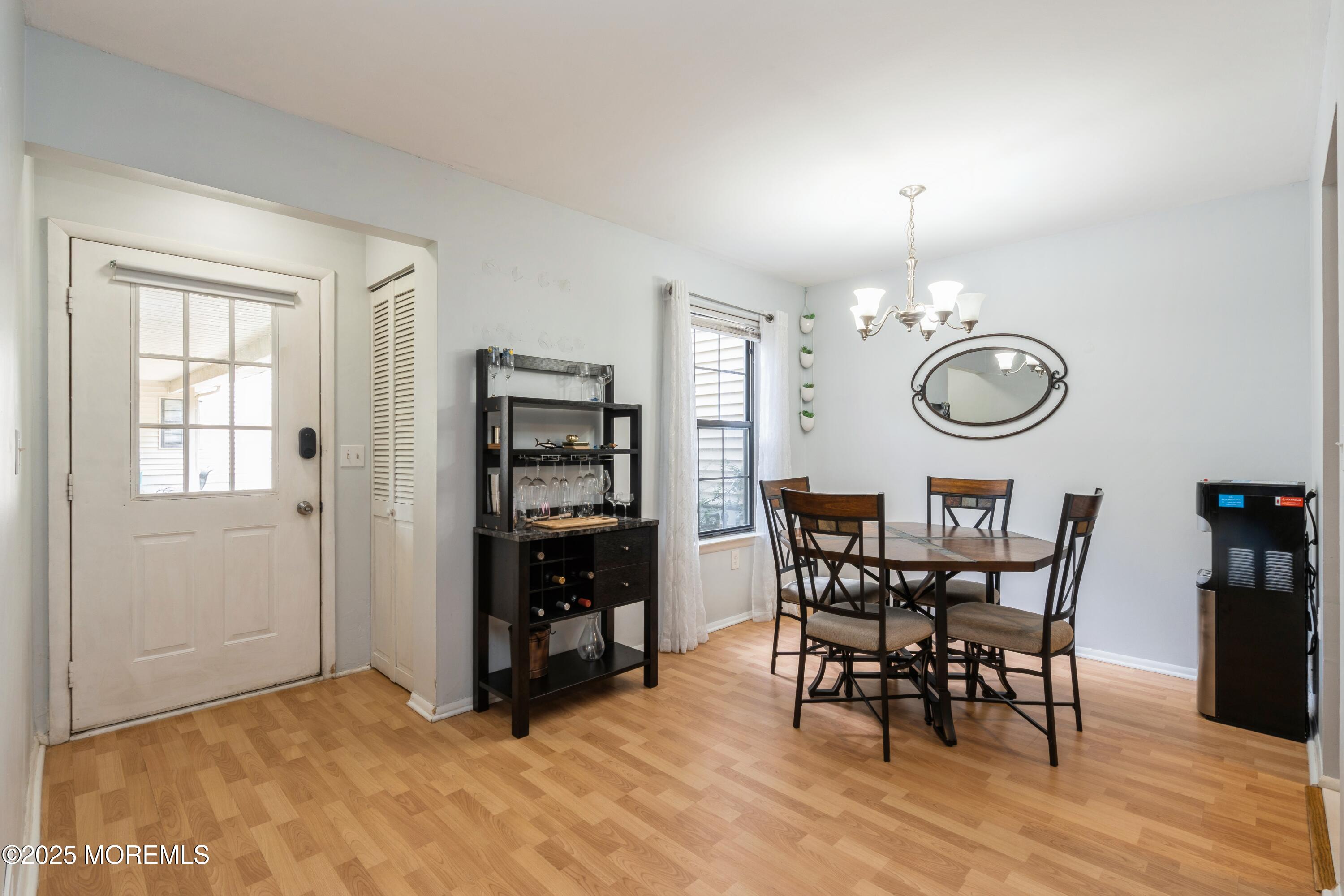 1504 Jasmine Court Image 5