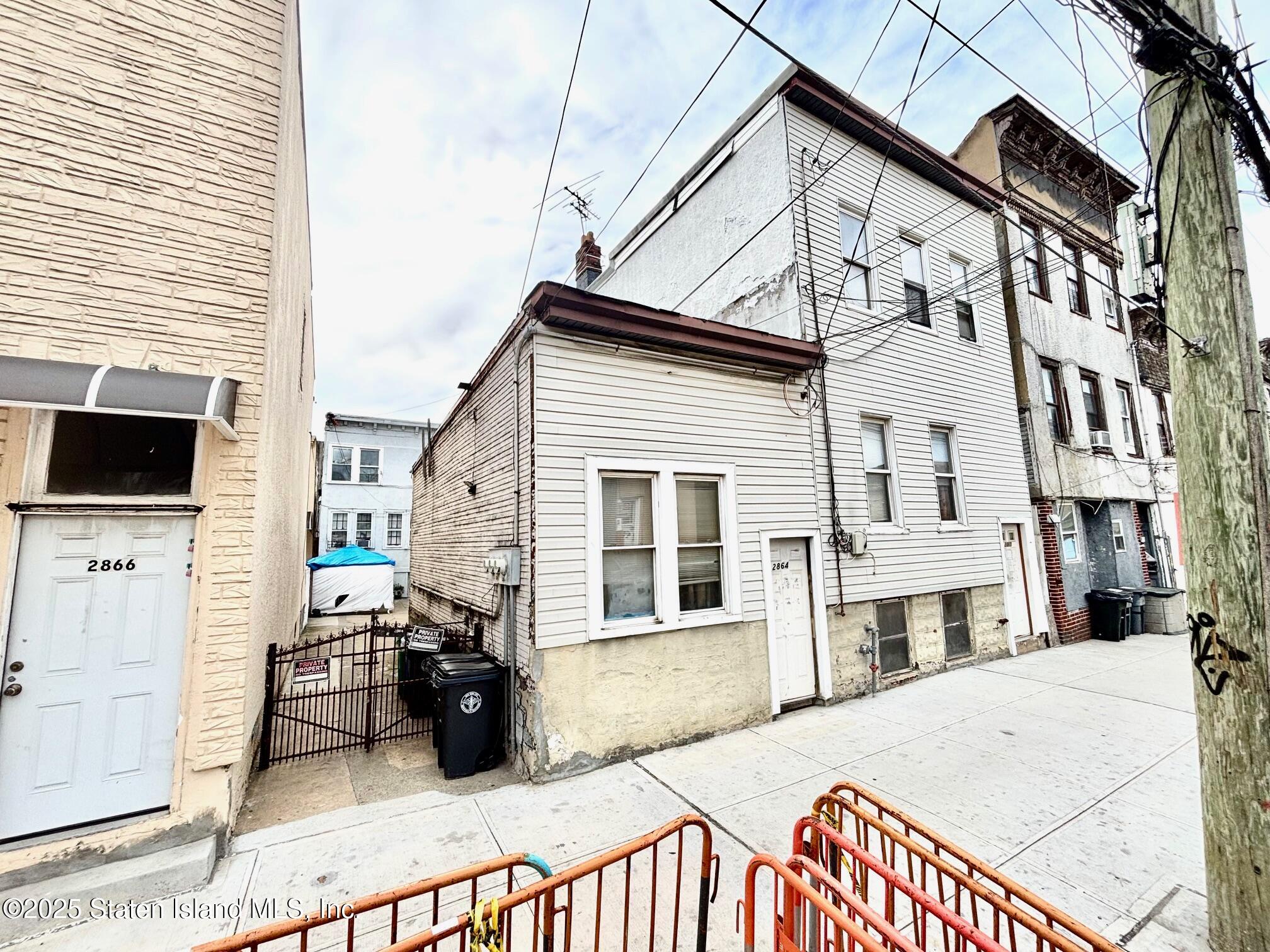 2860-2864 W 16 Street Image 2