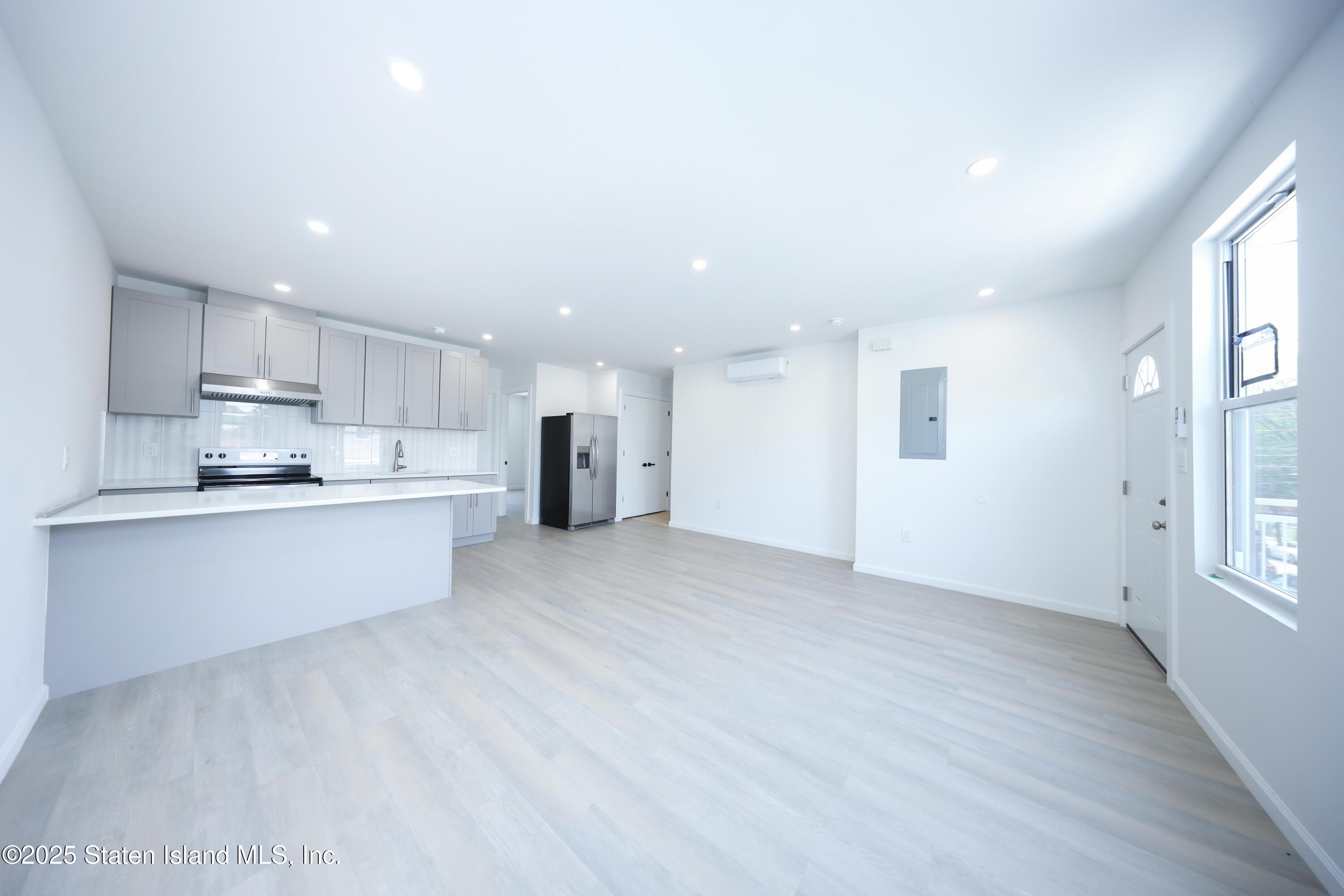 138 Hendricks Avenue, Staten Island, NY, 10301 image 6