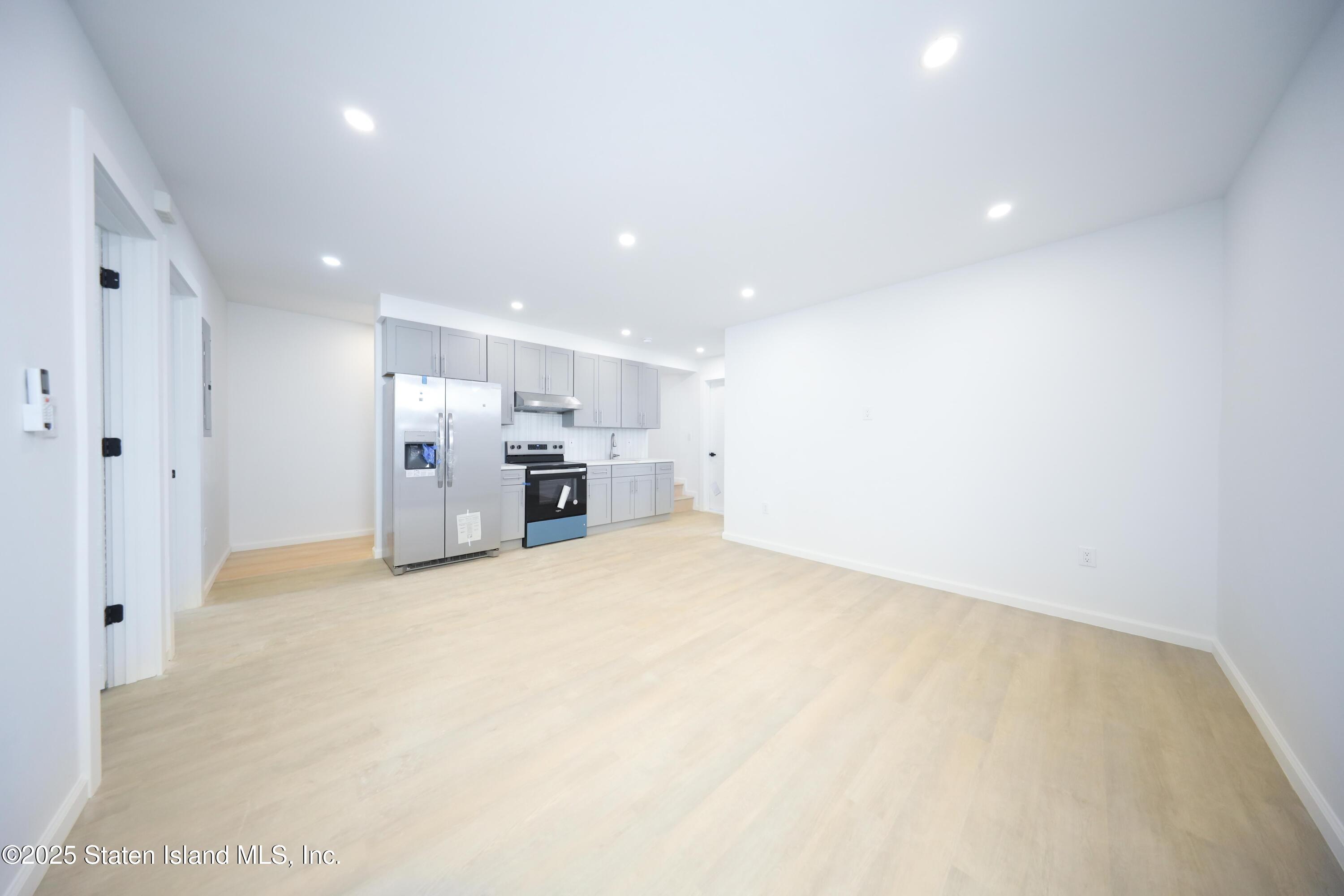 138 Hendricks Avenue, Staten Island, NY, 10301 image 16