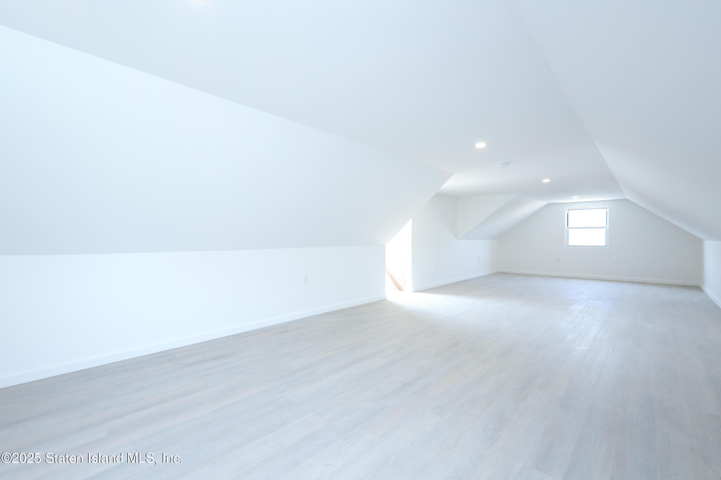 138 Hendricks Avenue, Staten Island, NY, 10301 image 25