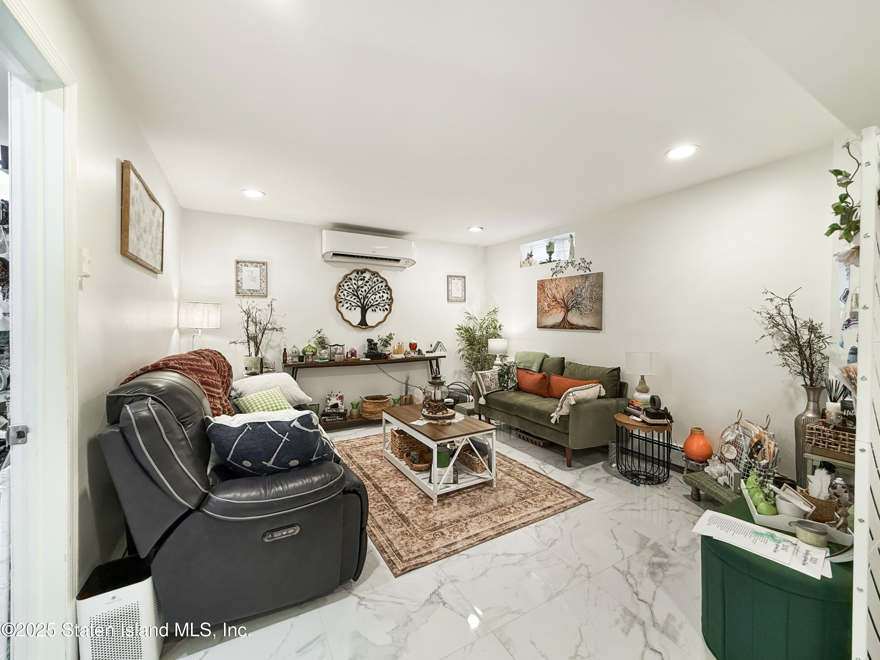 18 Lynbrook Court, Staten Island, NY, 10309 image 18