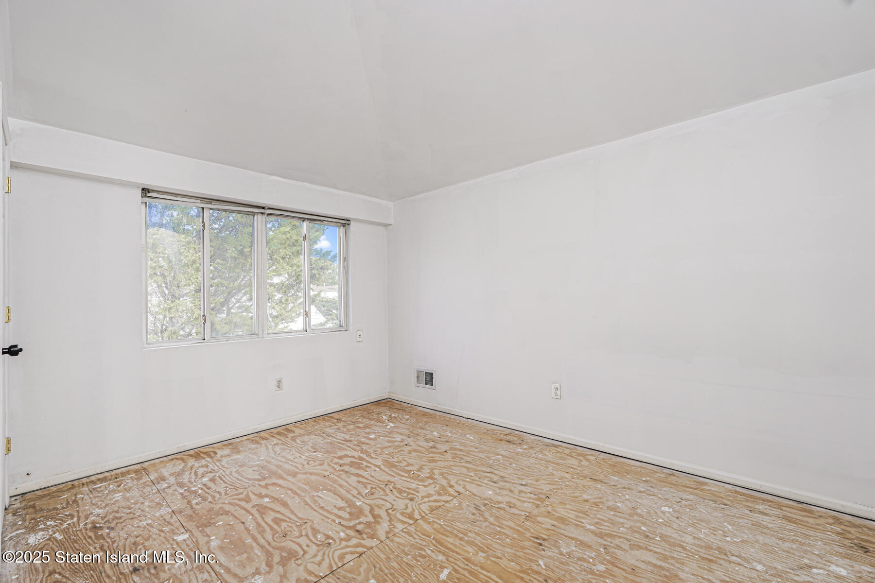 331 Union Avenue, Staten Island, NY, 10303 image 14
