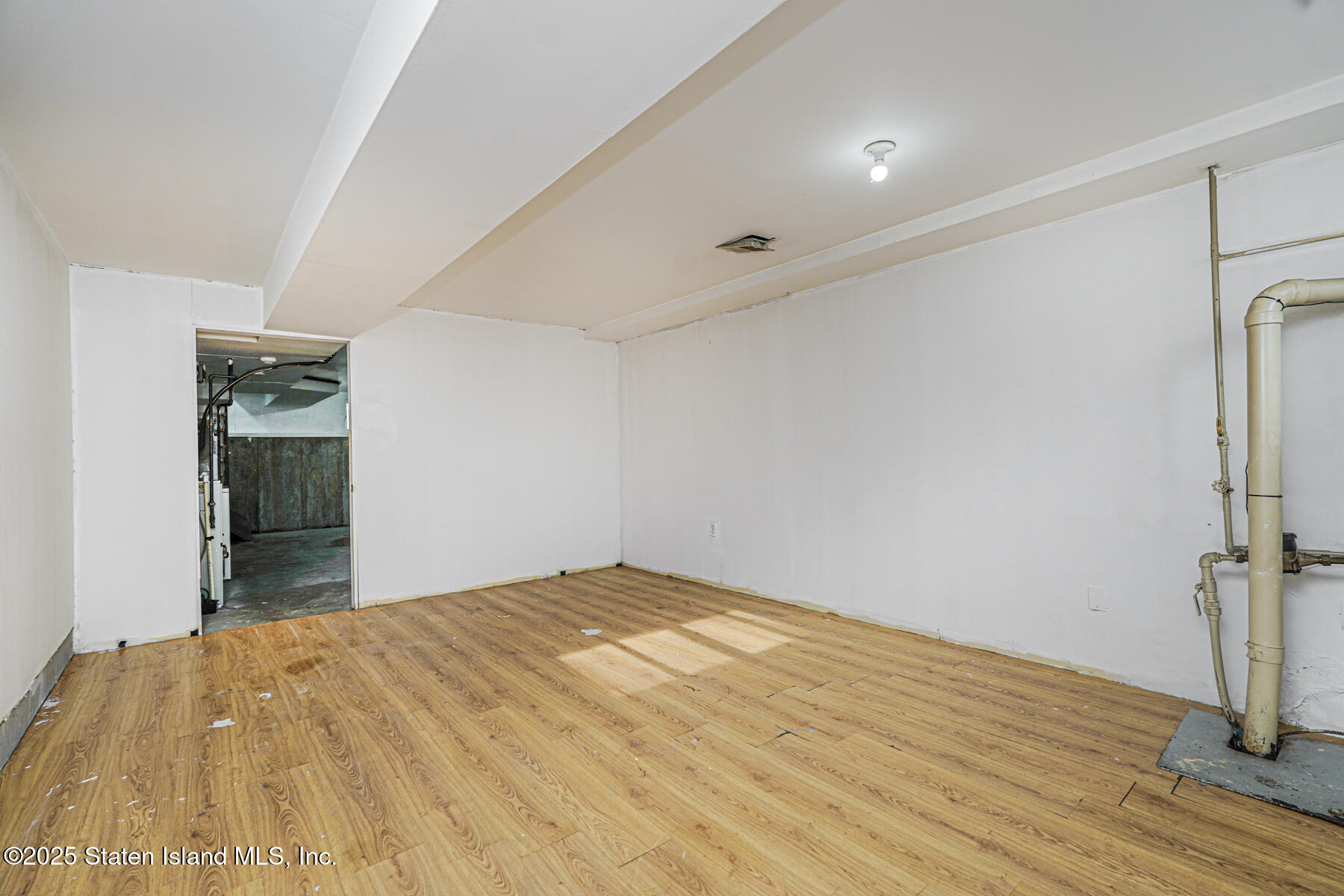 331 Union Avenue, Staten Island, NY, 10303 image 24