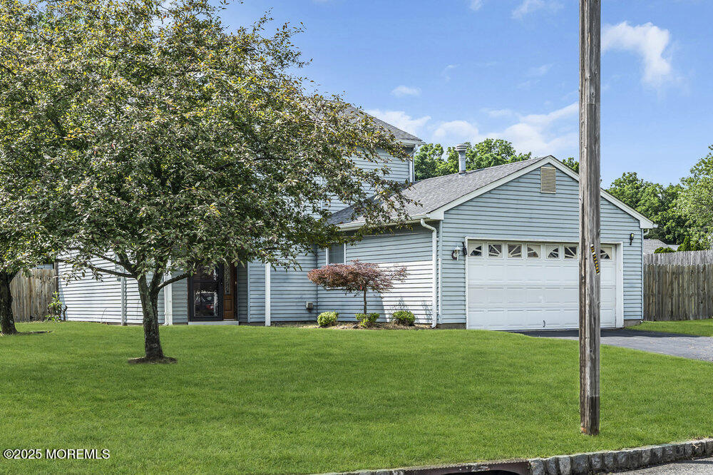 9 Cattail Drive Image 2