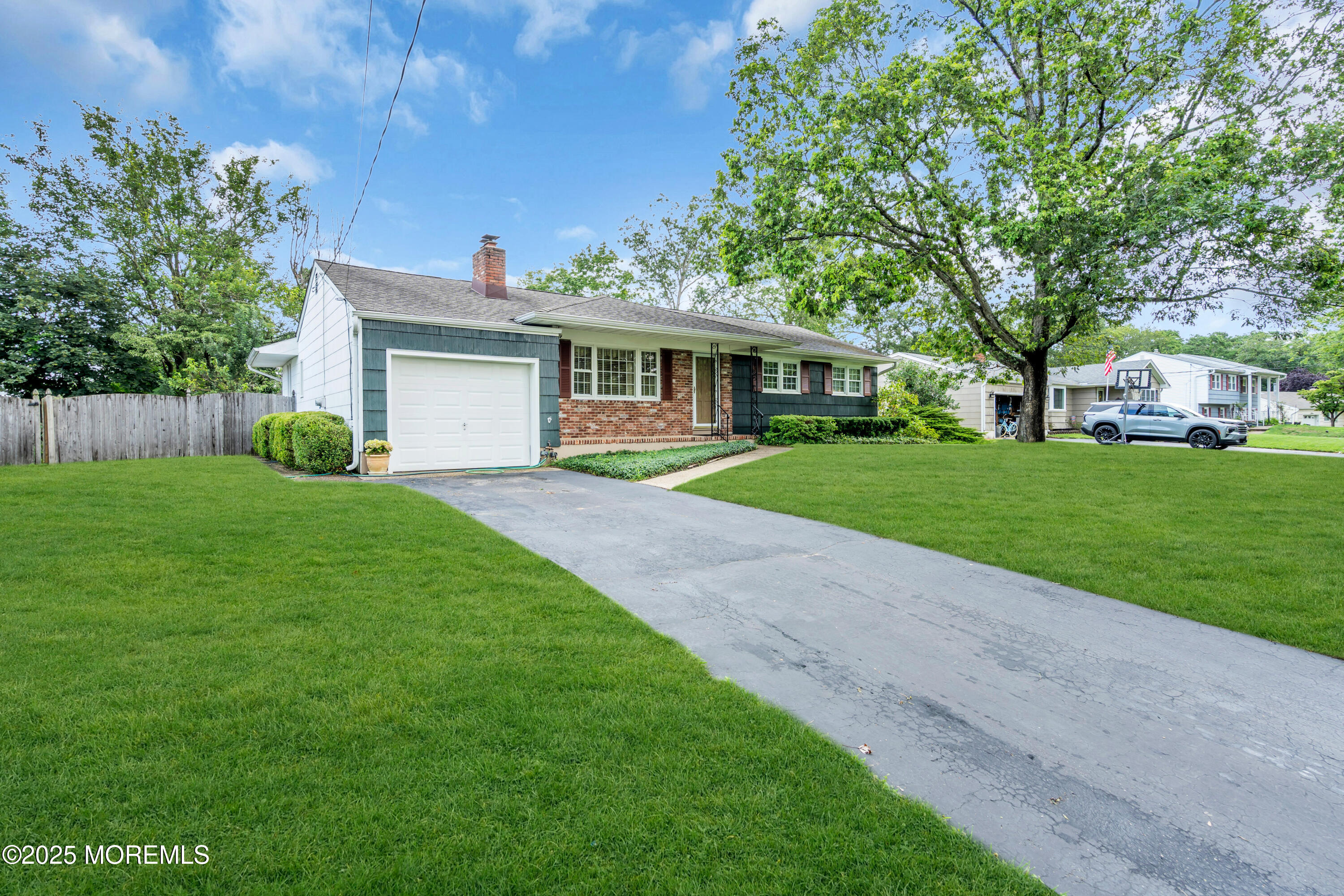 44 Williamsburg Drive Image 5