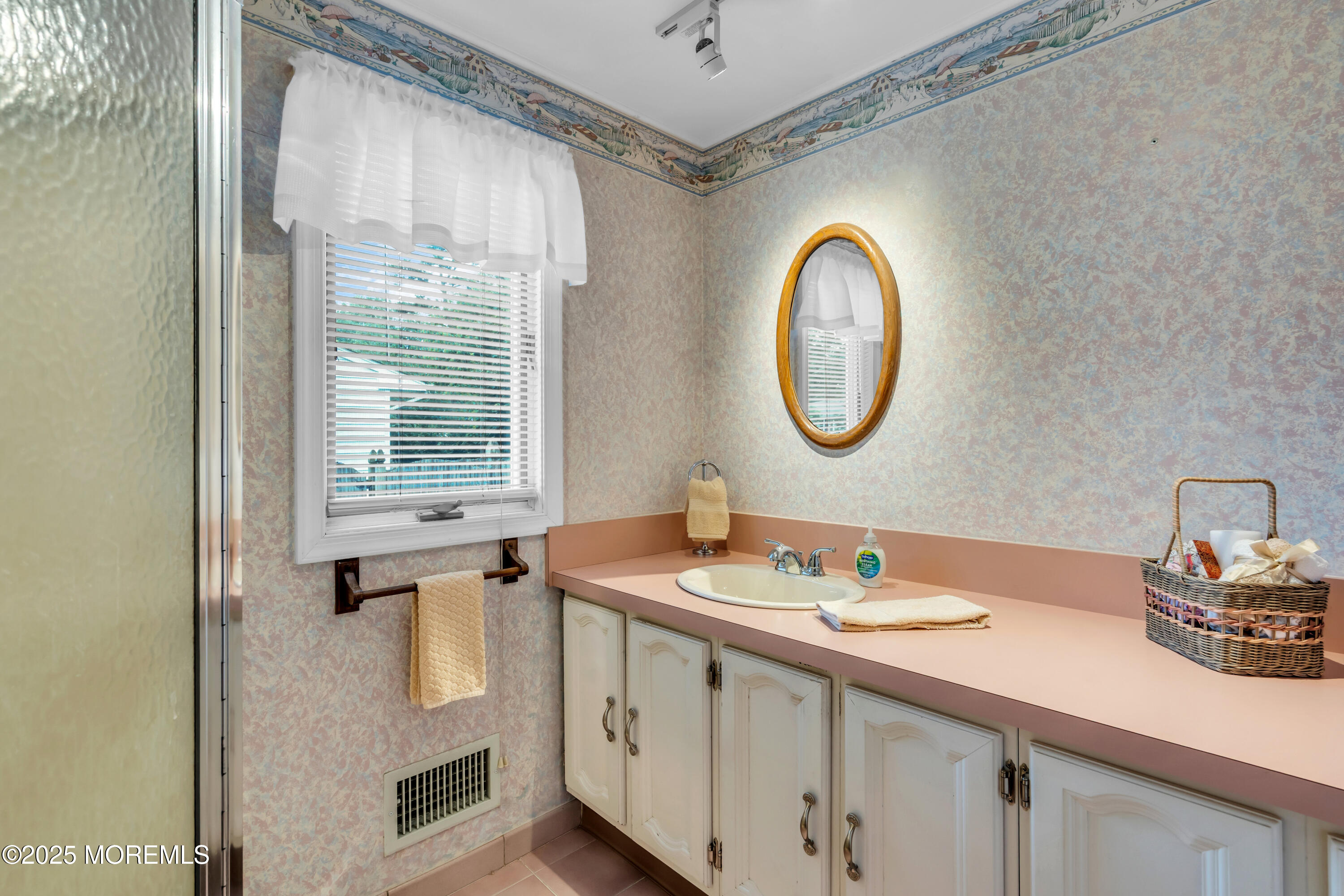 44 Williamsburg Drive, Toms River, NJ, 08755 image 17