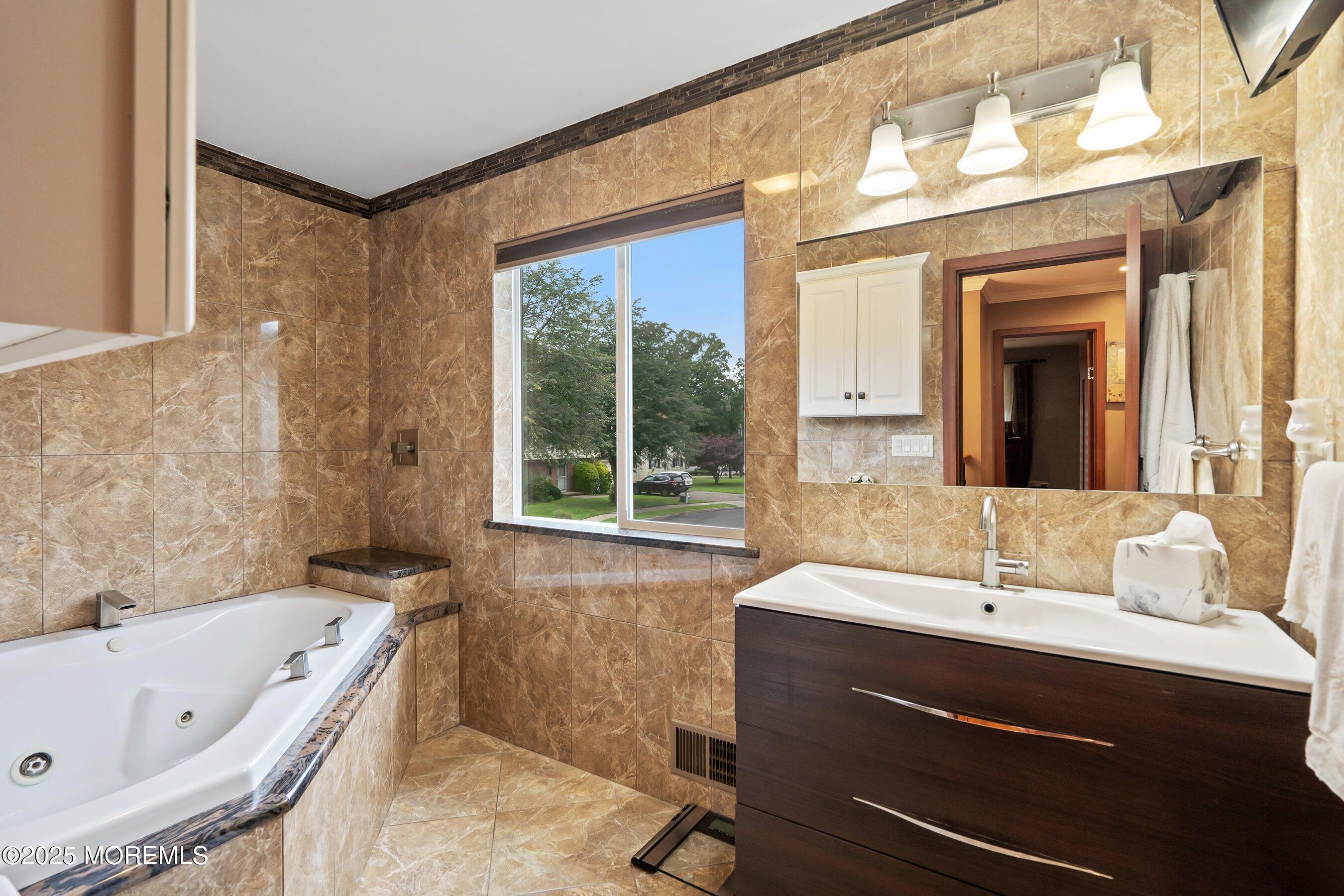 11 Desiree Court, Howell, NJ, 07731 image 17