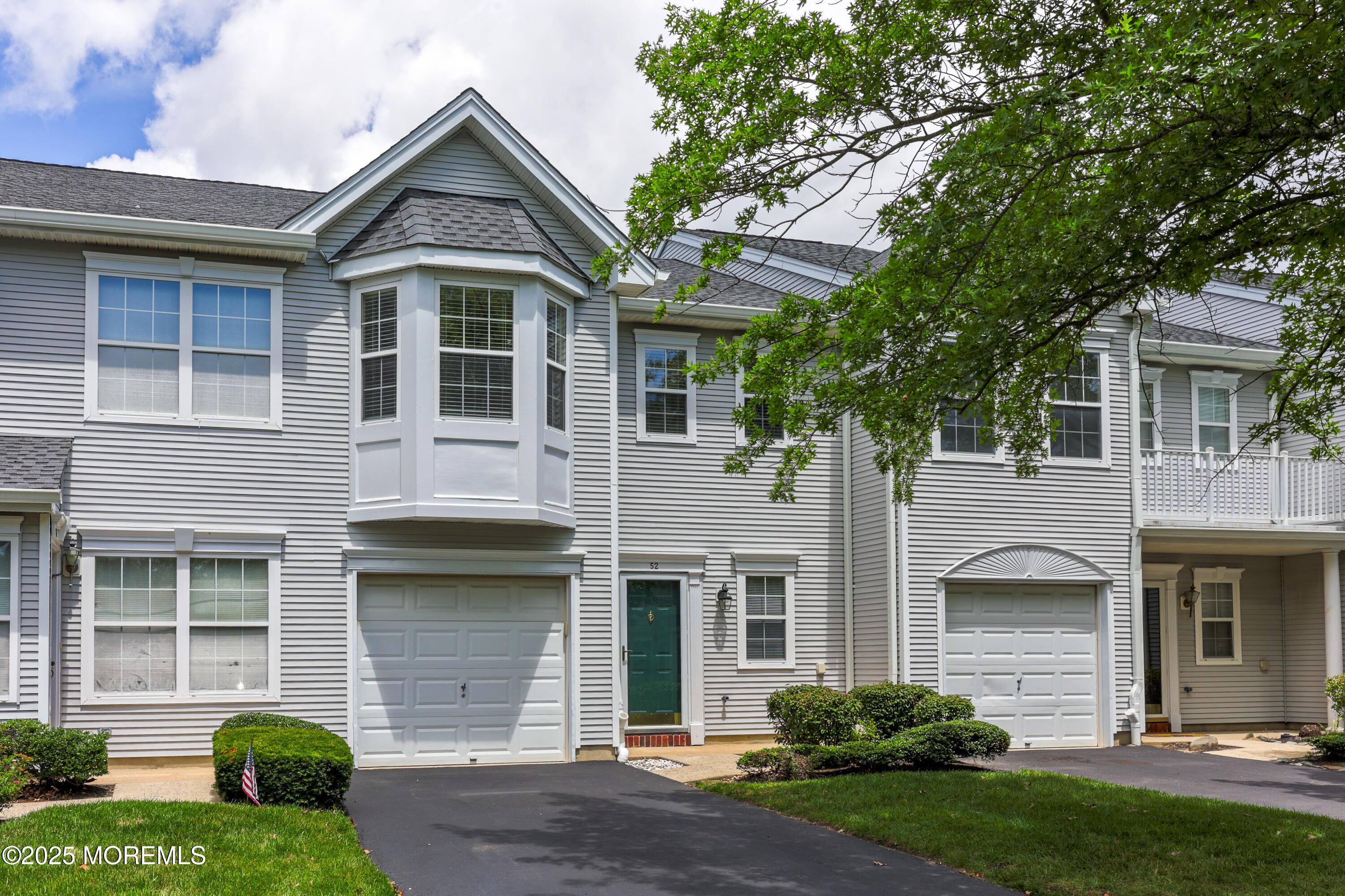 52 Picket Place 1000 Image 3