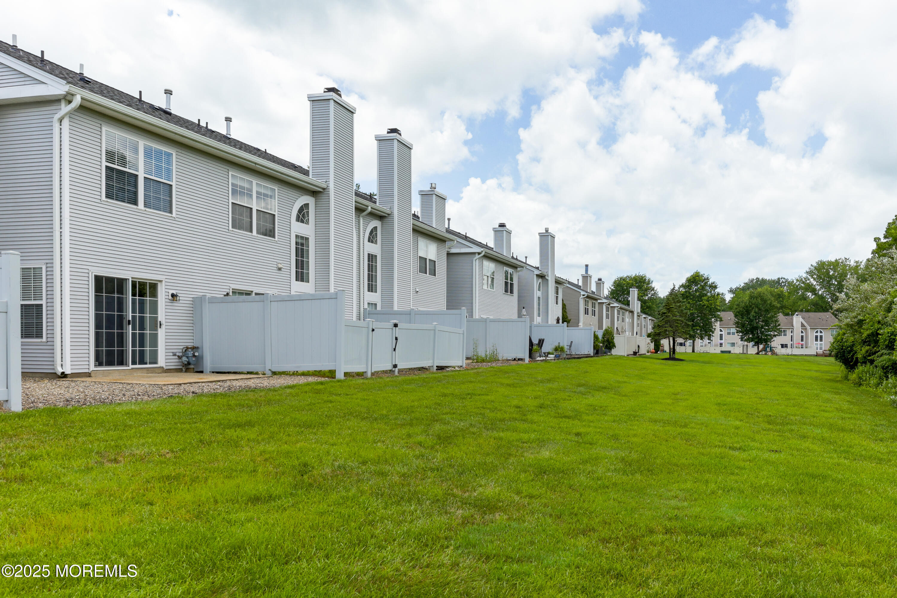 52 Picket Place 1000, Freehold, NJ, 07728 image 7