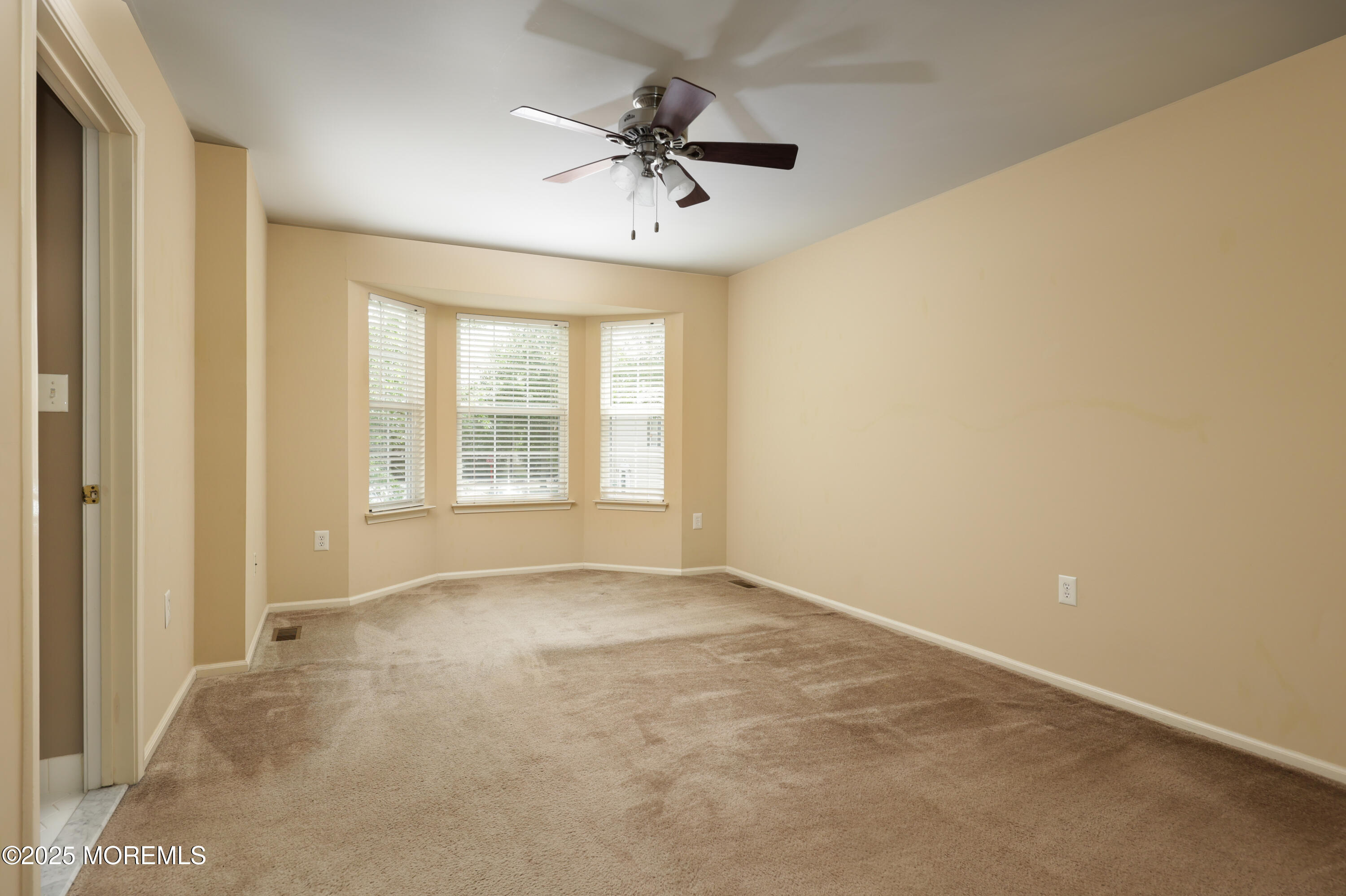 52 Picket Place 1000, Freehold, NJ, 07728 image 23