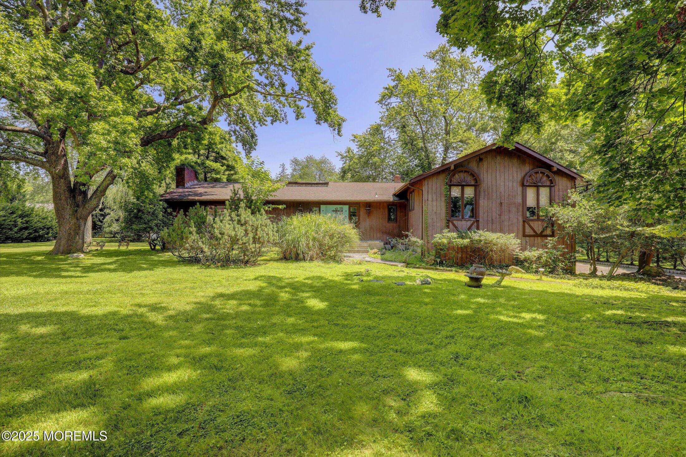 6 Surrey Lane Image 2