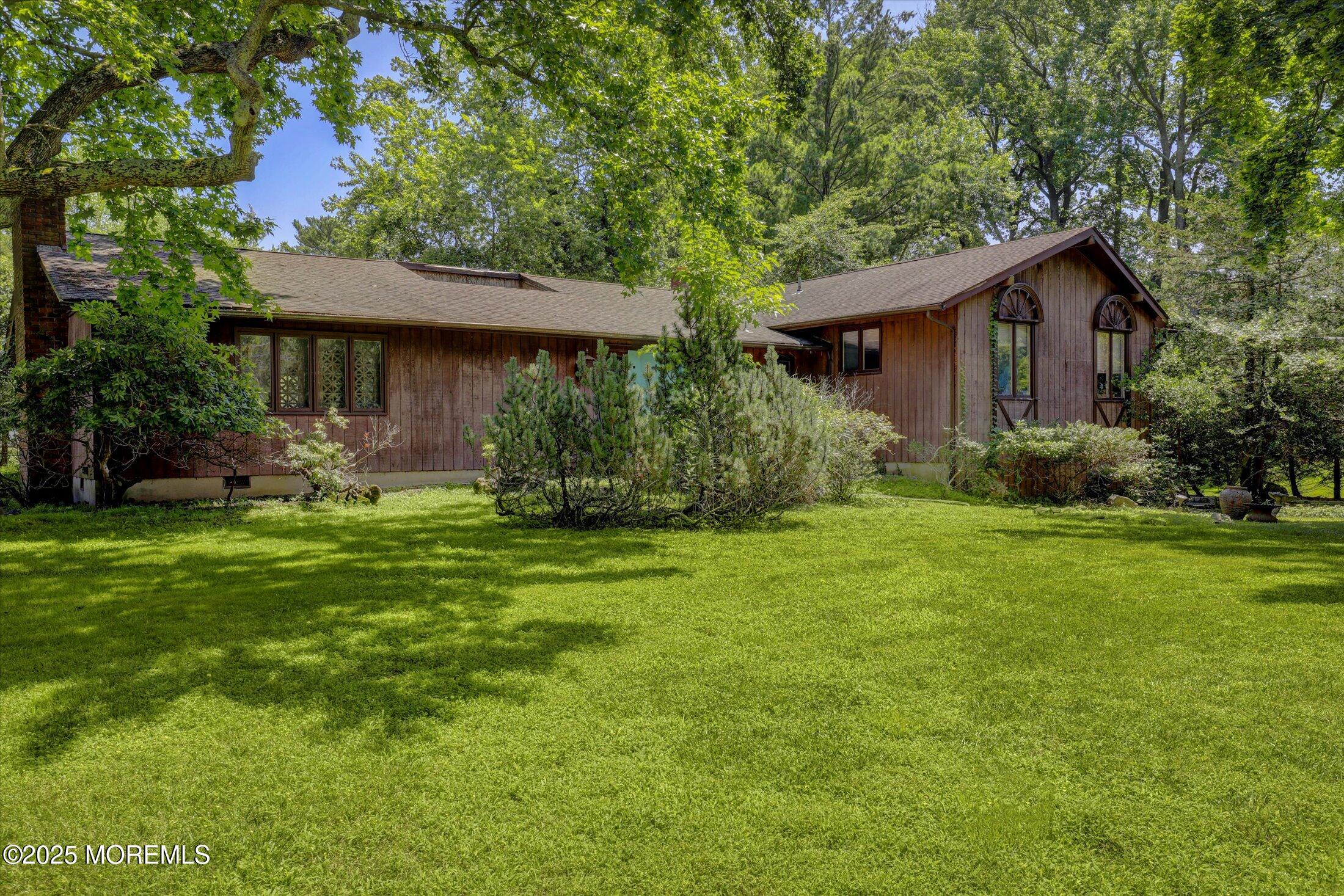 6 Surrey Lane Image 3