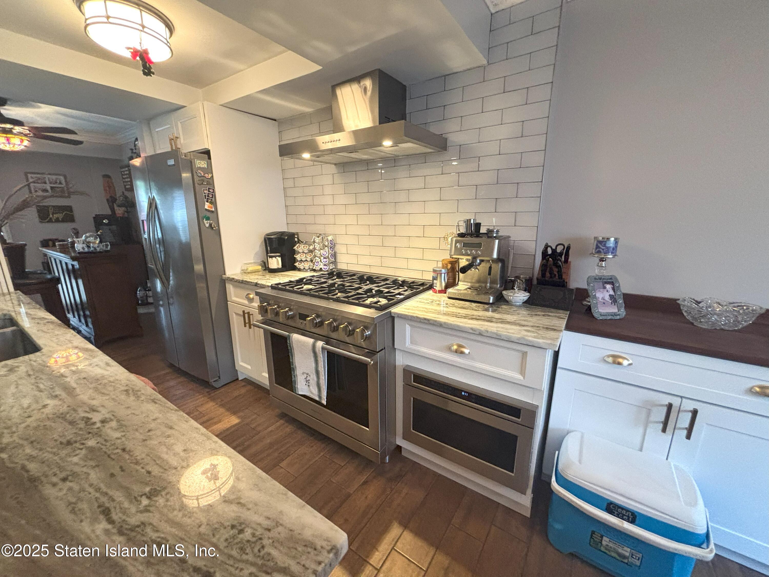 73 Hampton Green, Staten Island, NY, 10312 image 6