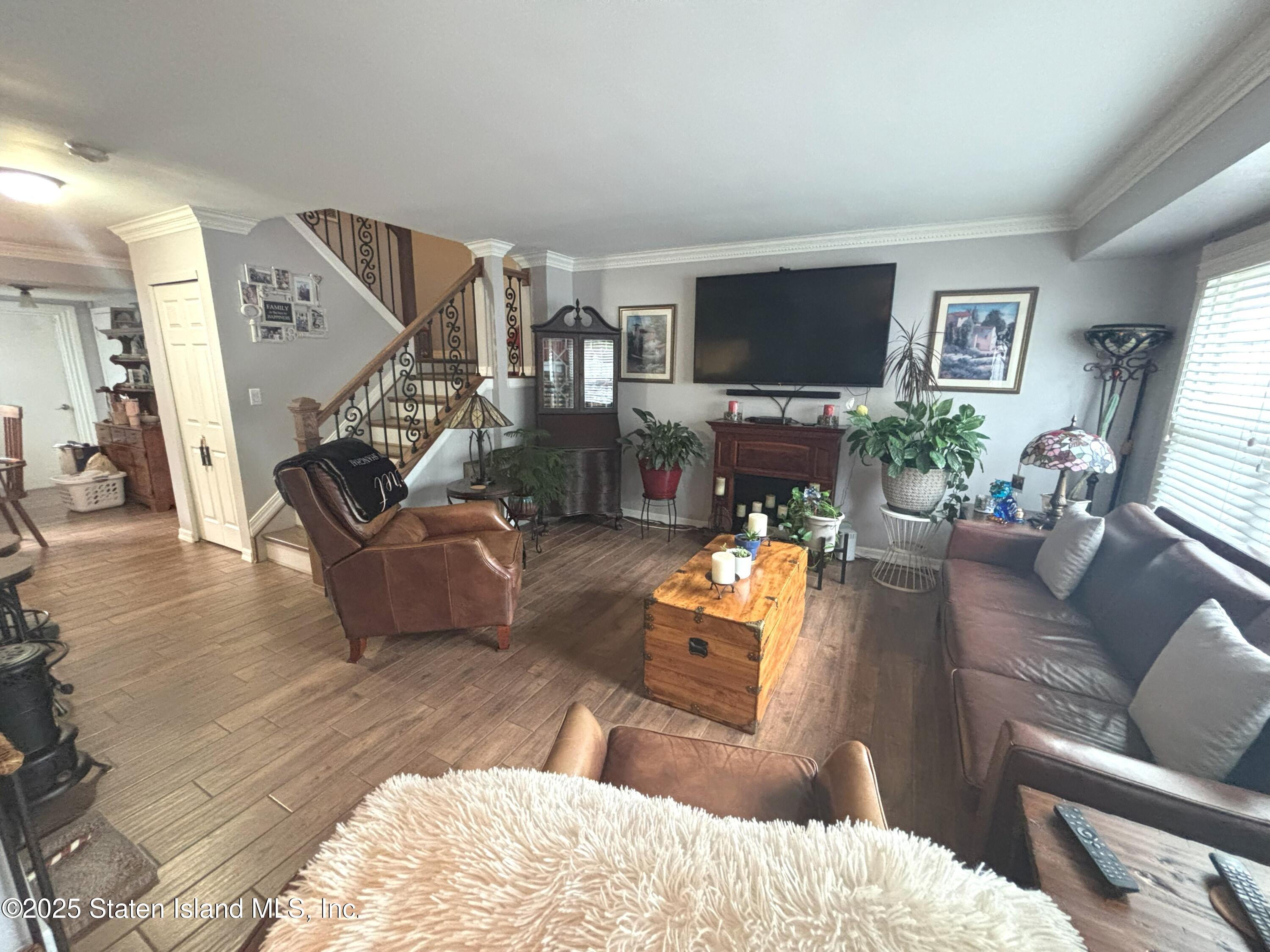 73 Hampton Green, Staten Island, NY, 10312 image 17