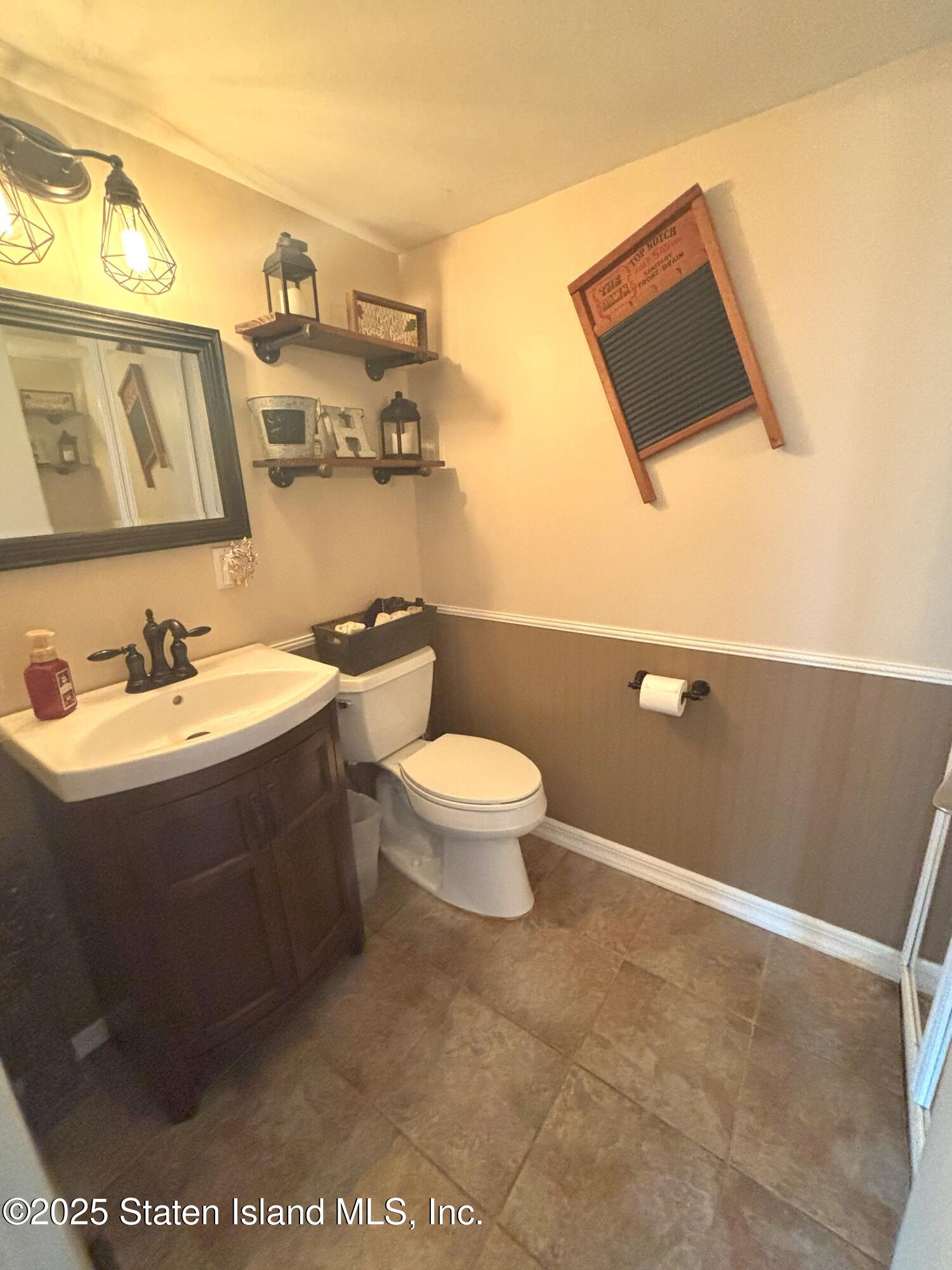 73 Hampton Green, Staten Island, NY, 10312 image 20