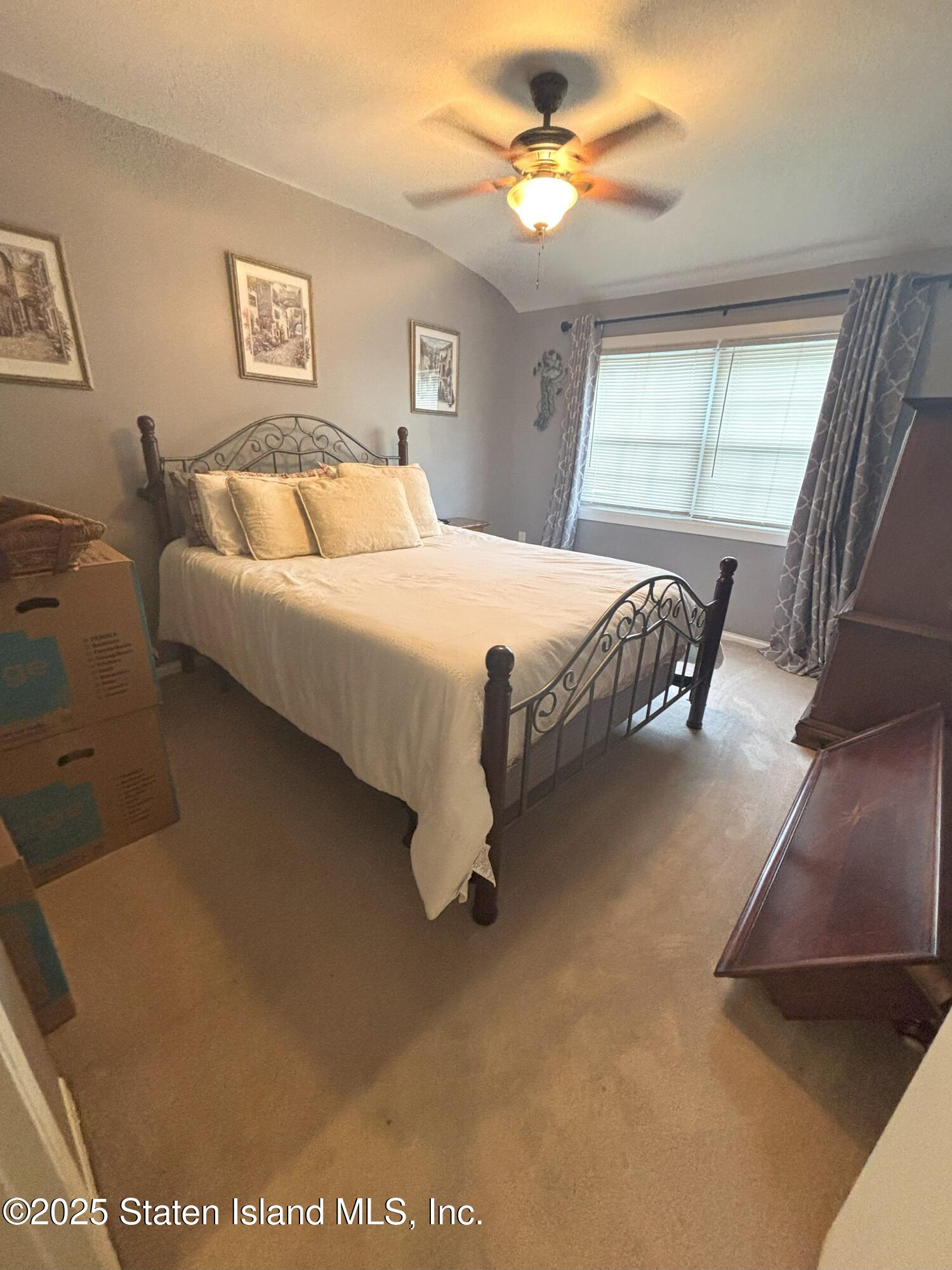 73 Hampton Green, Staten Island, NY, 10312 image 24