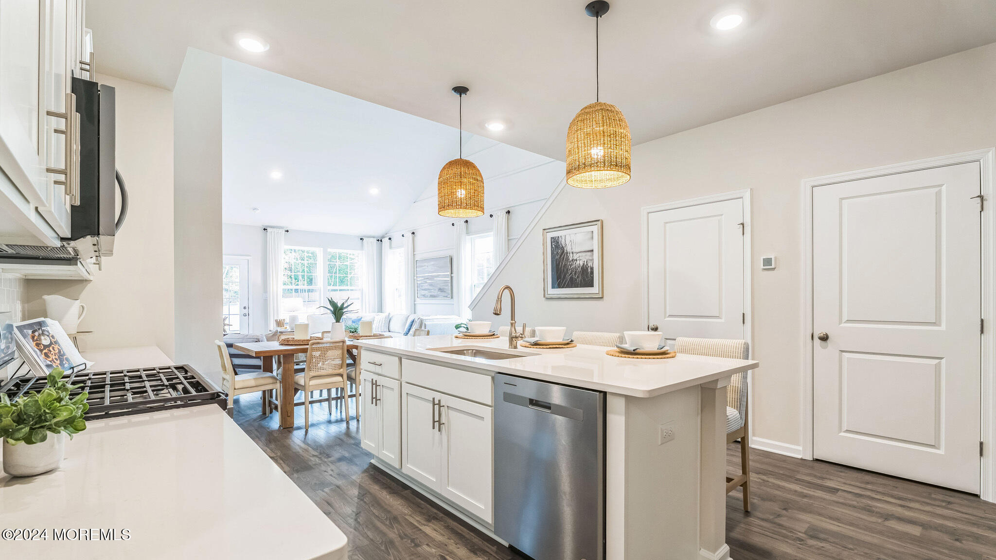 27 Victoria Gardens Square, Neptune Township, NJ, 07753 image 6