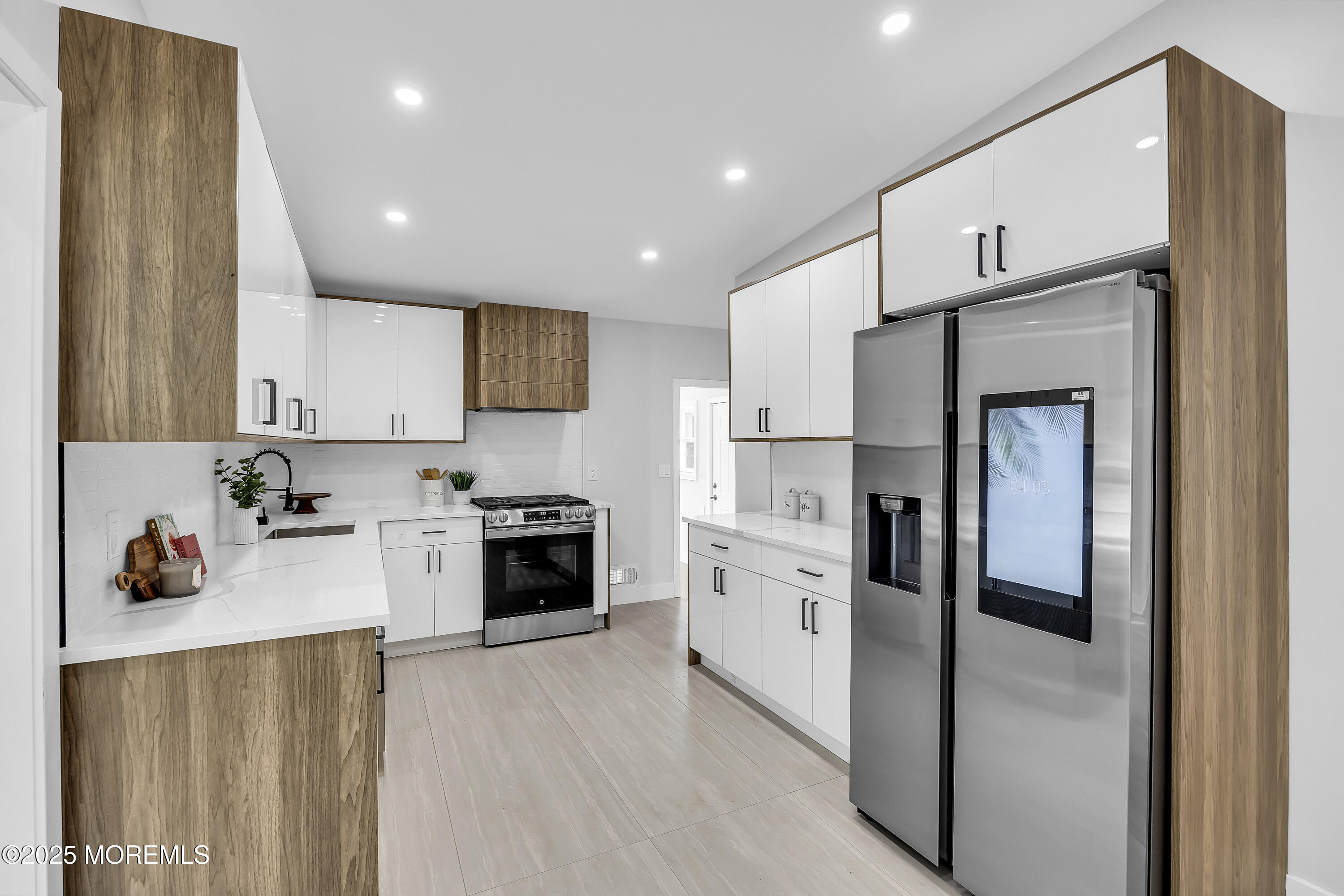 210 Parkview Terrace Image 3