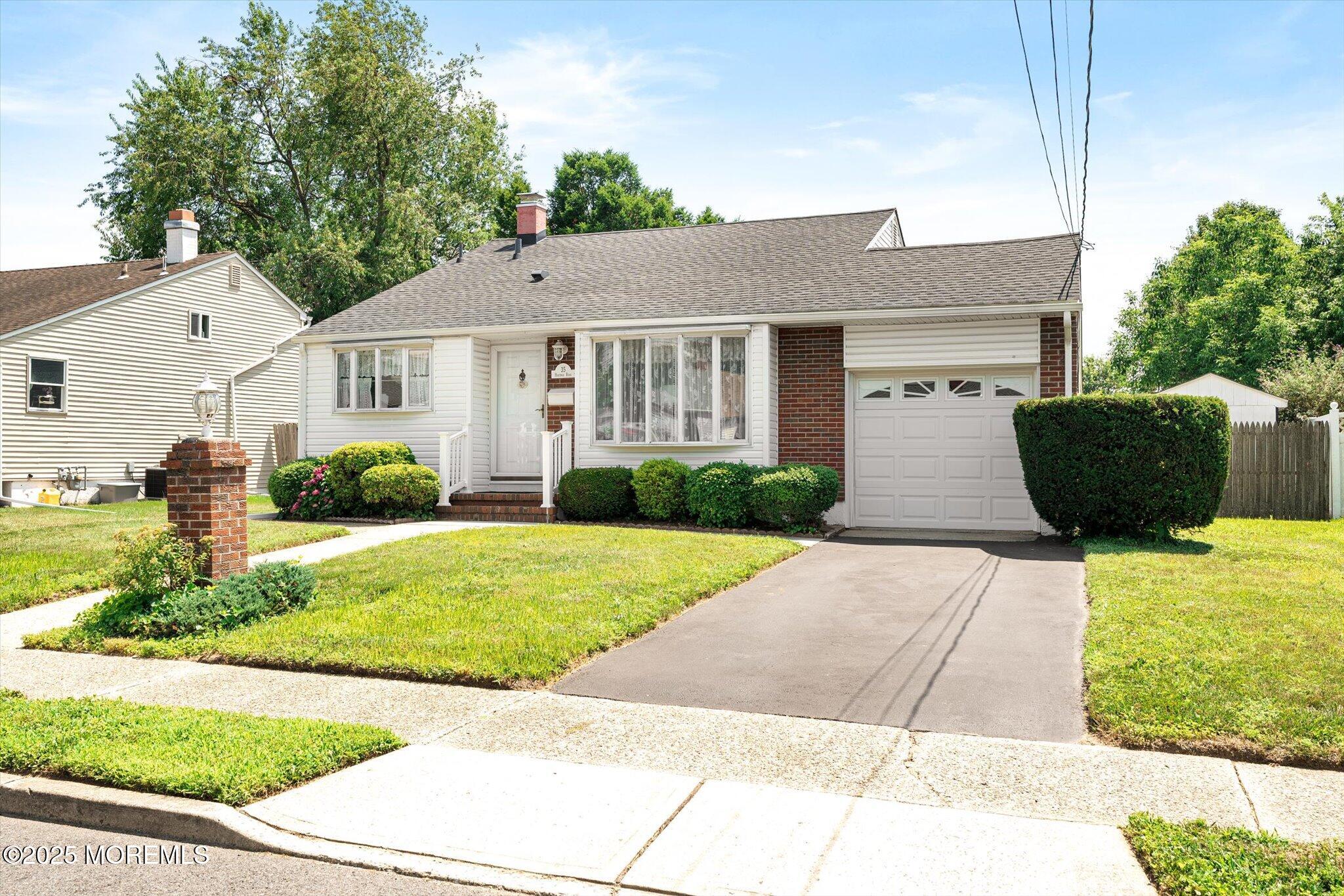 35 Hastings Road, Hamilton, NJ, 08620