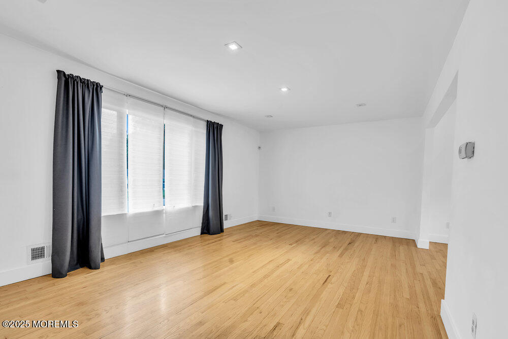 16 Redfern Road, Eatontown, NJ, 07724 image 20