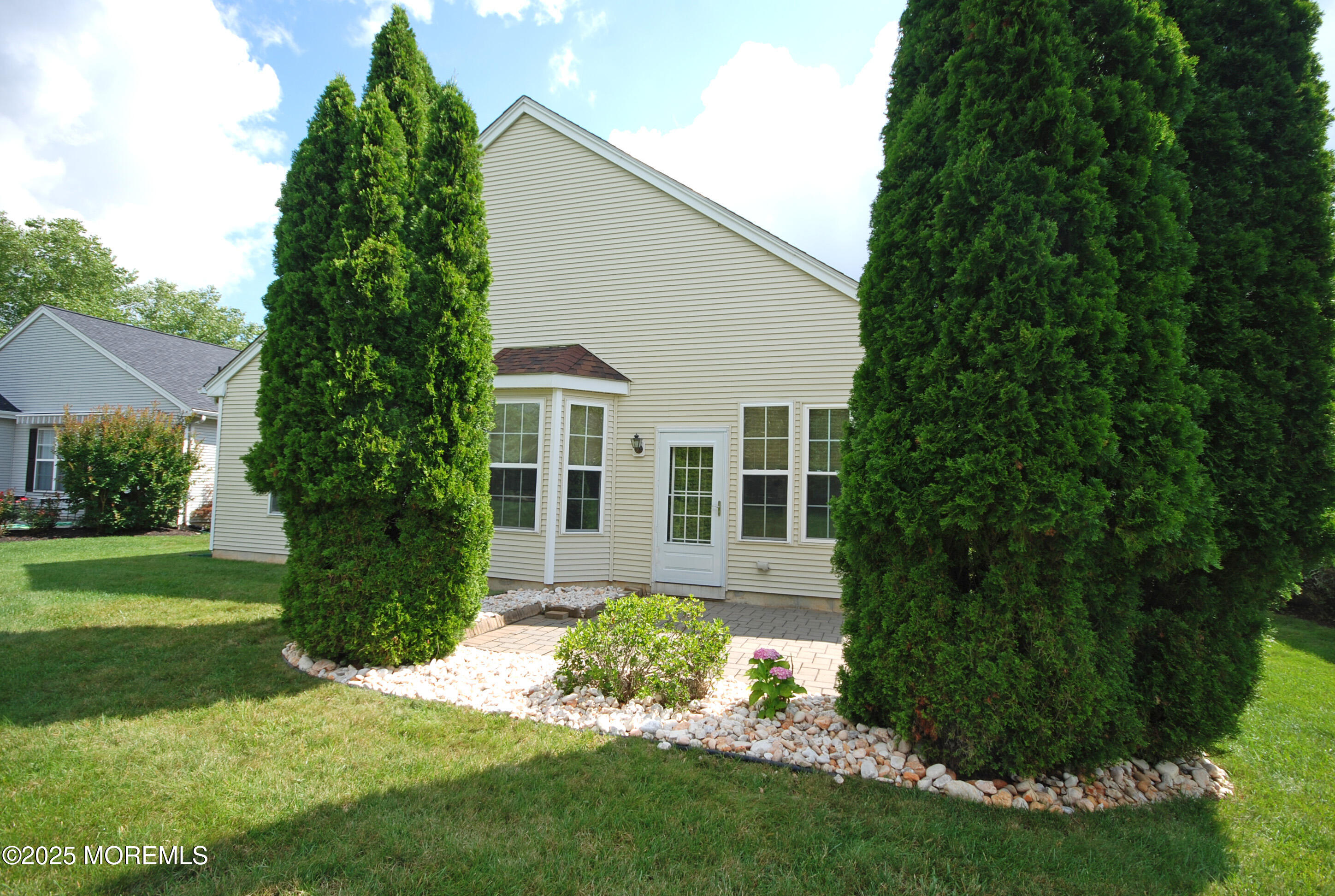 66 Minuteman Circle Image 4