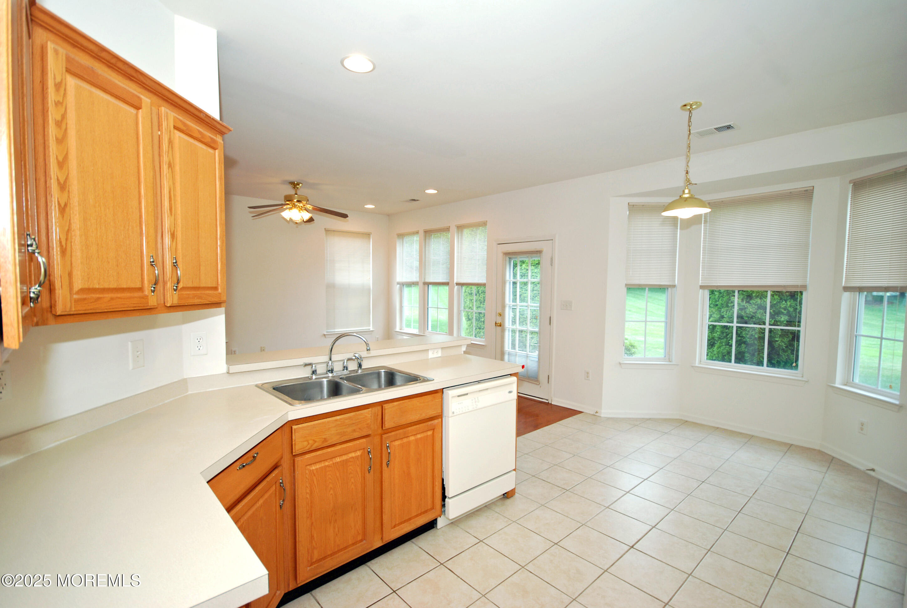 66 Minuteman Circle, Allentown, NJ, 08501 image 14