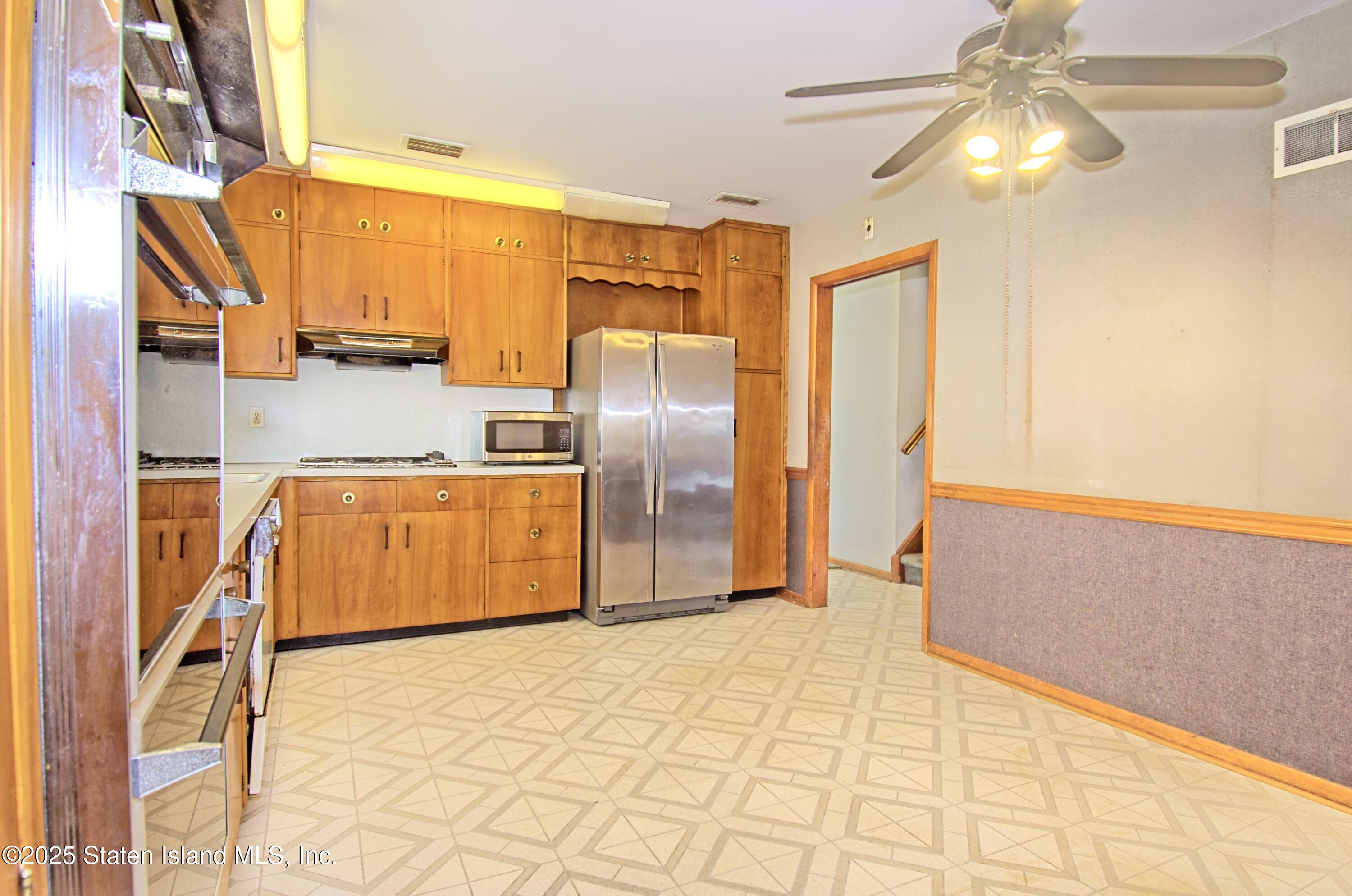 105 Marshall Avenue, Staten Island, NY, 10314 image 10