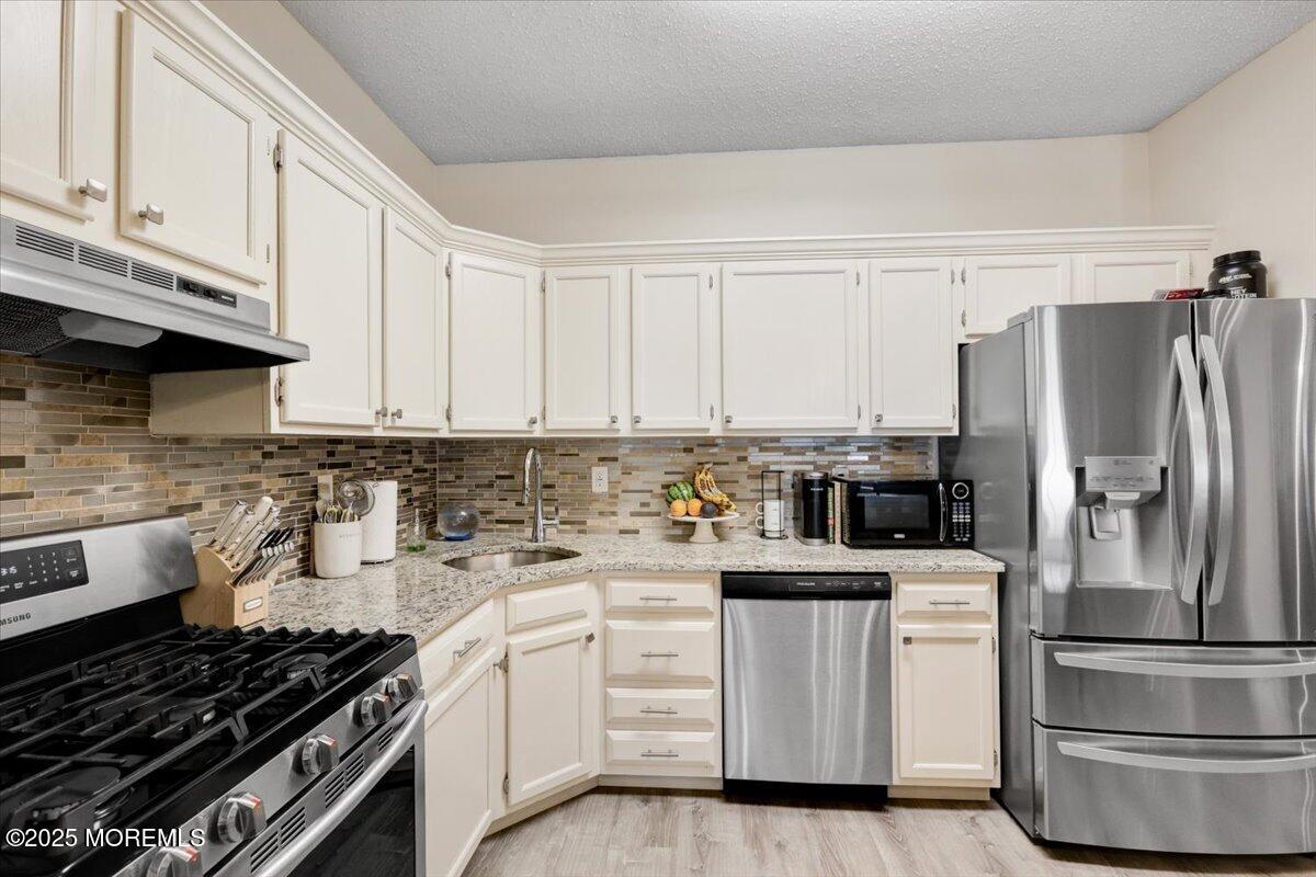 4504 Pepperidge Court, Freehold, NJ, 07728 image 12
