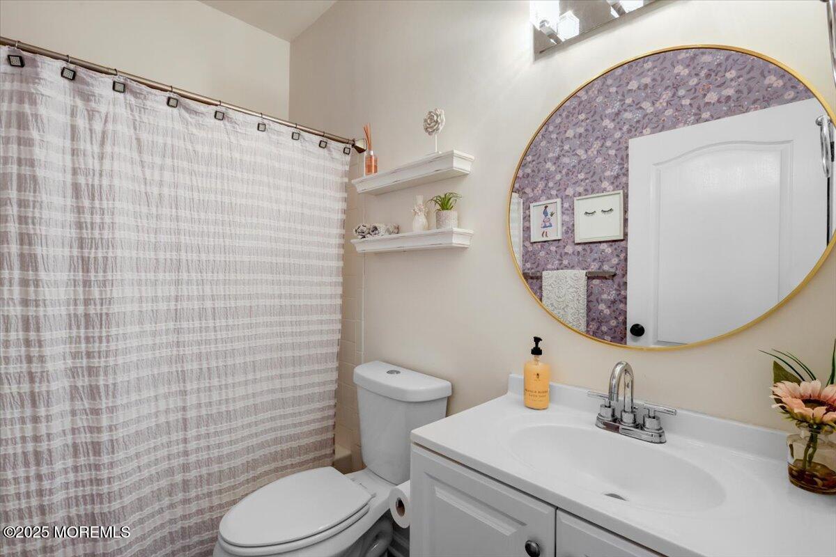 4504 Pepperidge Court, Freehold, NJ, 07728 image 23