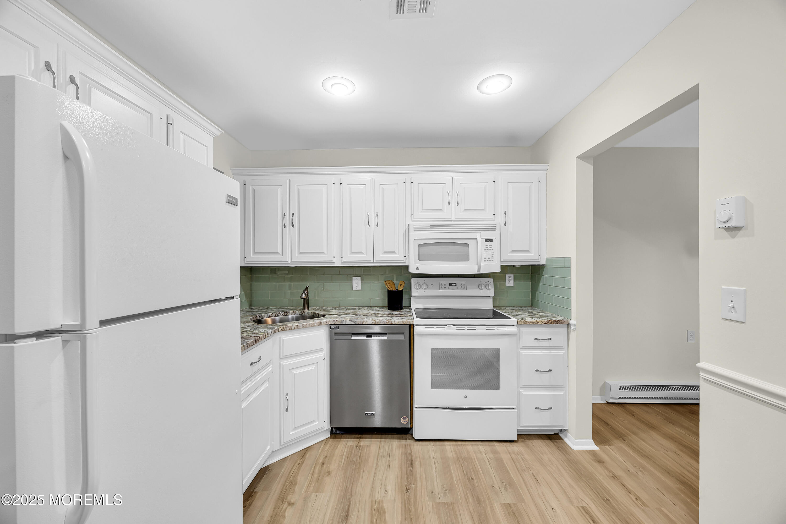 31 Claremont Court, Red Bank, NJ, 07701 image 15