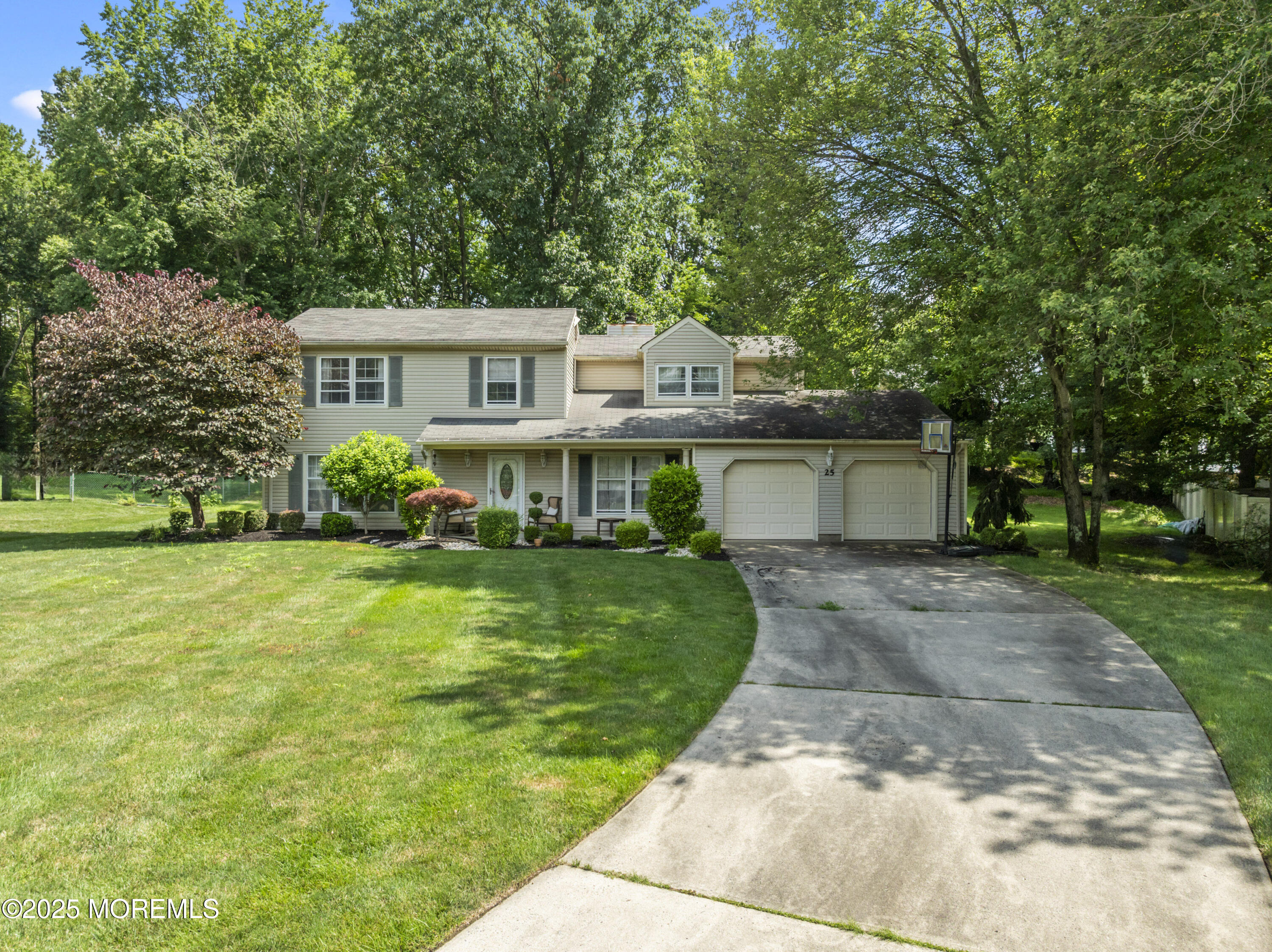 25 Constitution Court, Manalapan, NJ, 07726