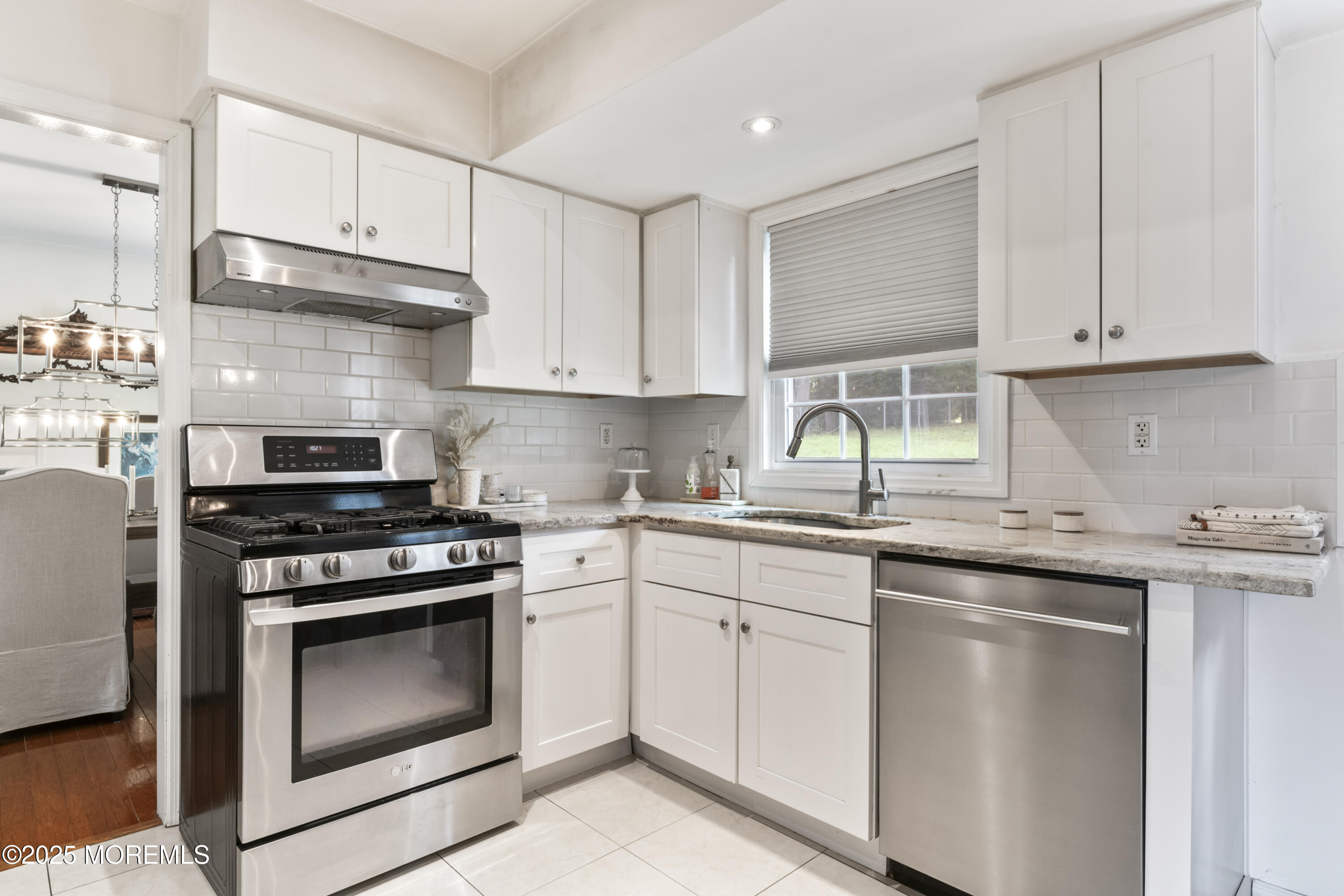 25 Constitution Court, Manalapan, NJ, 07726 image 15