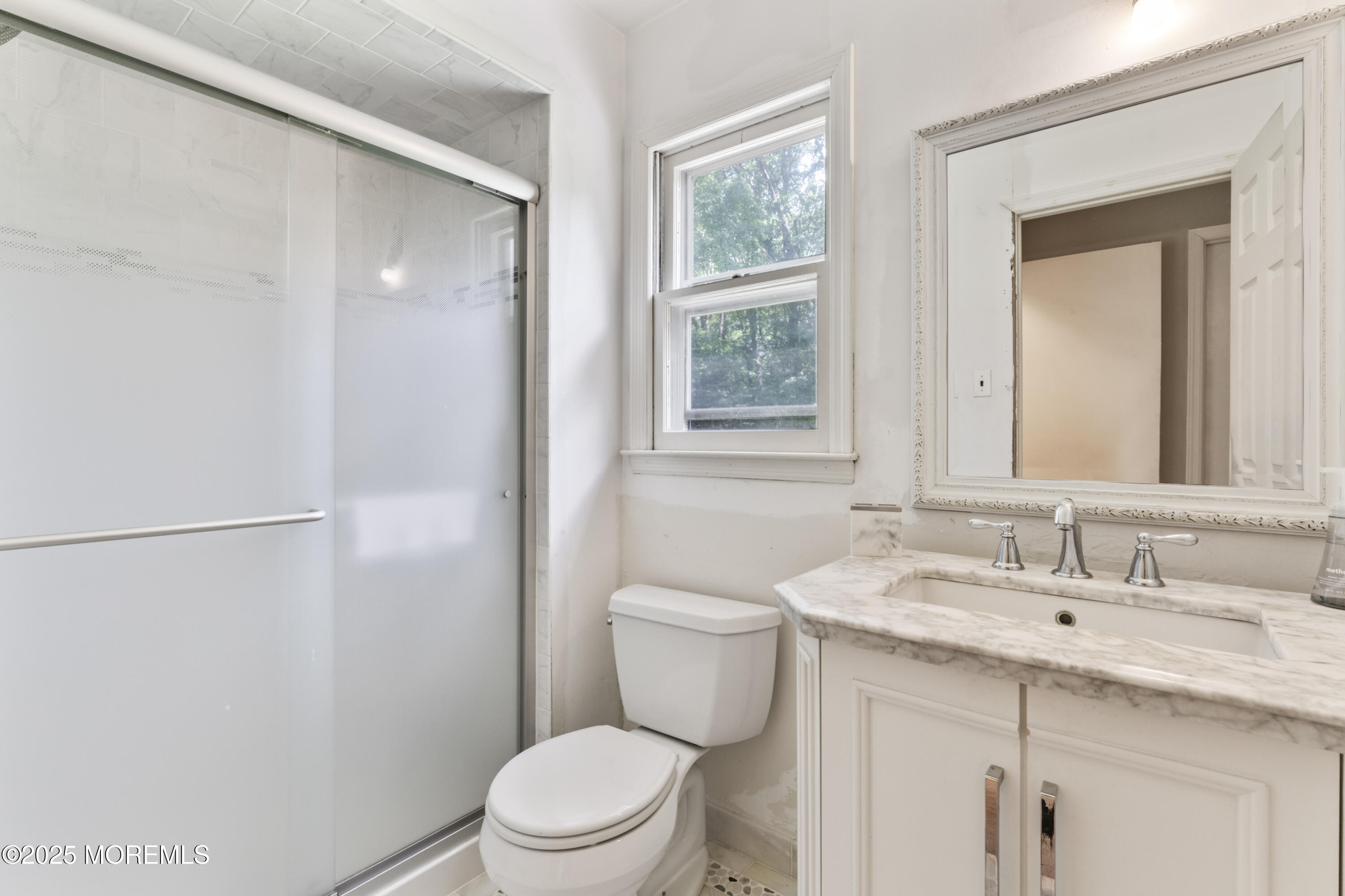 25 Constitution Court, Manalapan, NJ, 07726 image 22