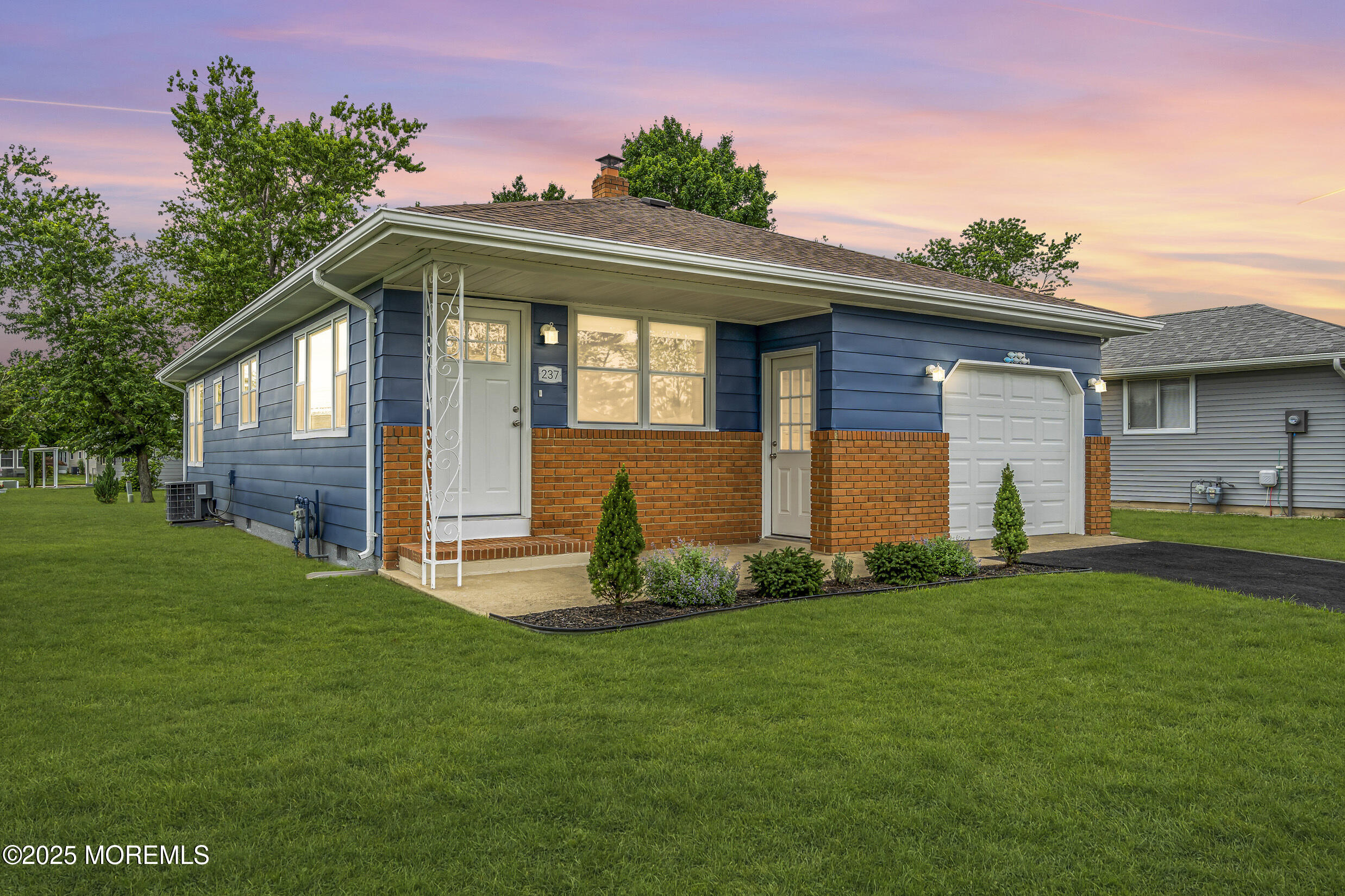 237 Harrington Drive, Toms River, NJ, 08757