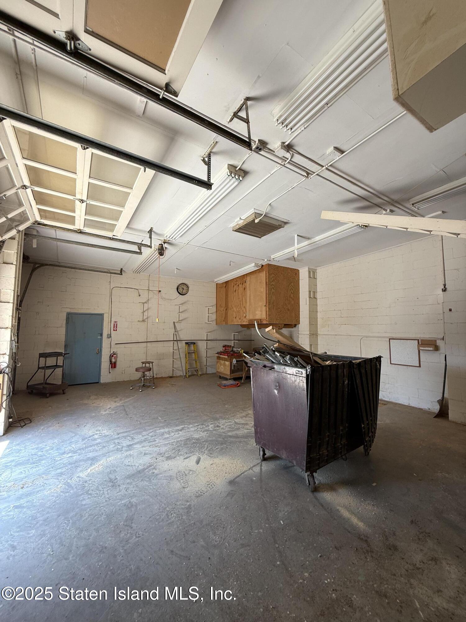 1090 Bay Street, Staten Island, NY, 10305 image 6